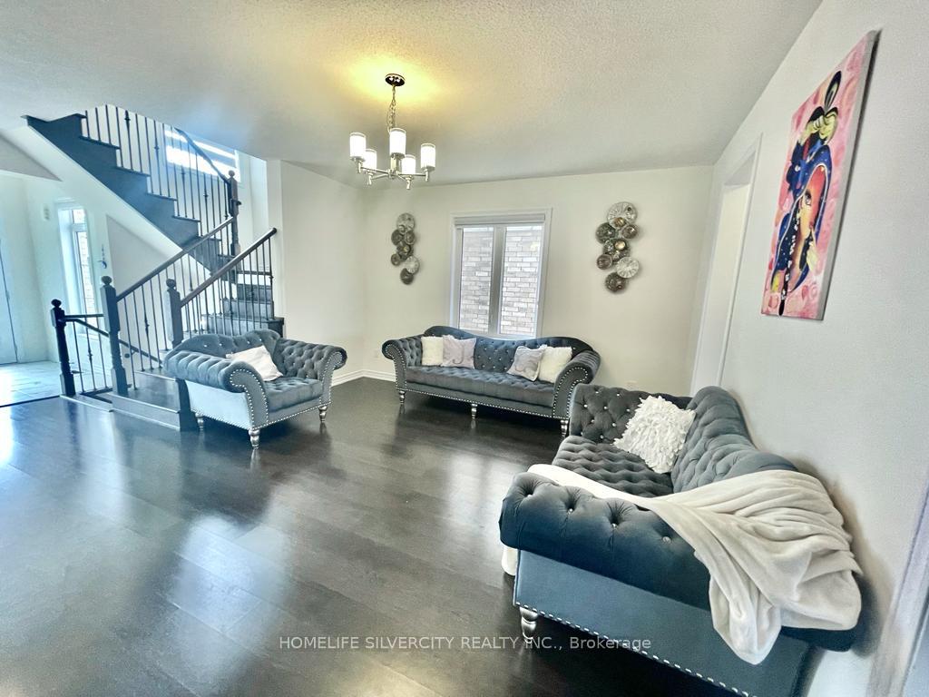 Photo 9 of 111 Oak Avenue, Brant, Paris — HOMEH