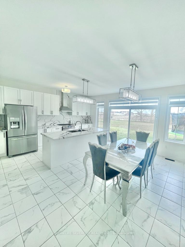 Photo 12 of 111 Oak Avenue, Brant, Paris — HOMEH