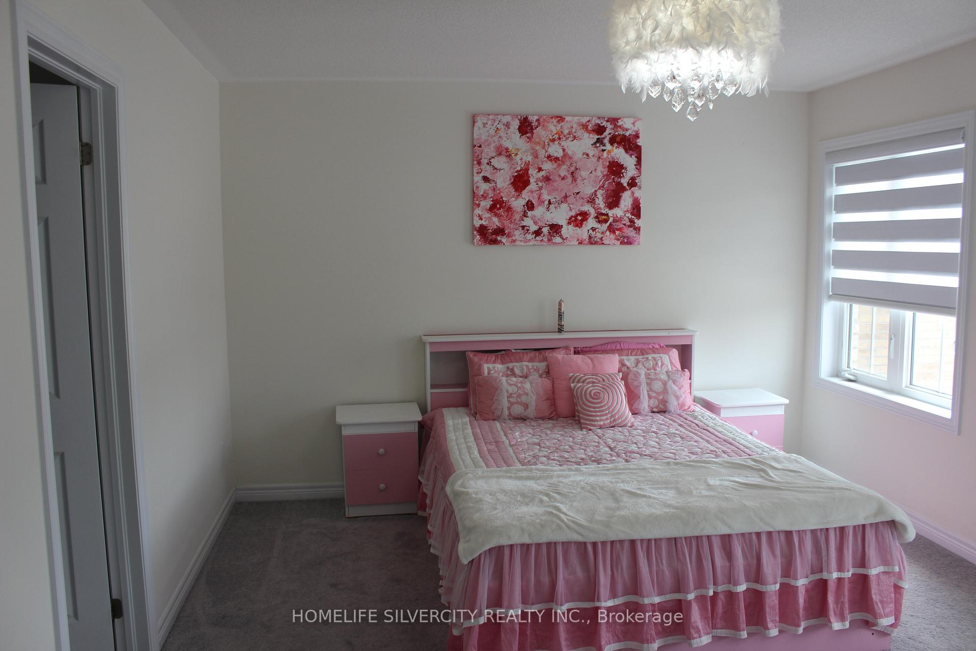 Photo 34 of 111 Oak Avenue, Brant, Paris — HOMEH
