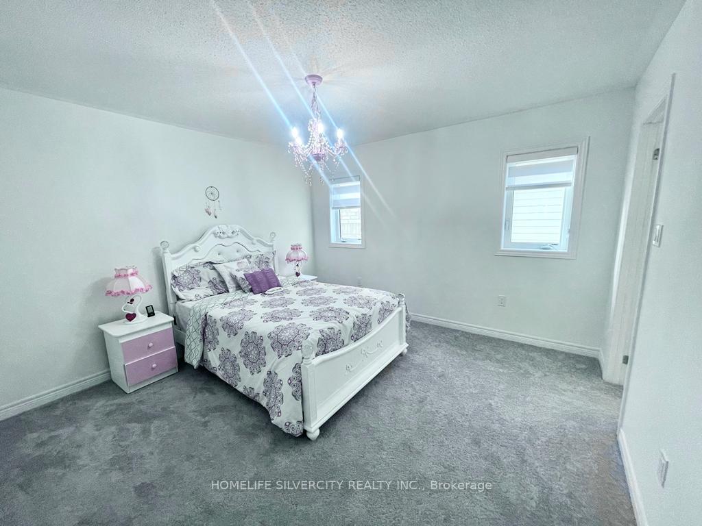 Photo 28 of 111 Oak Avenue, Brant, Paris — HOMEH