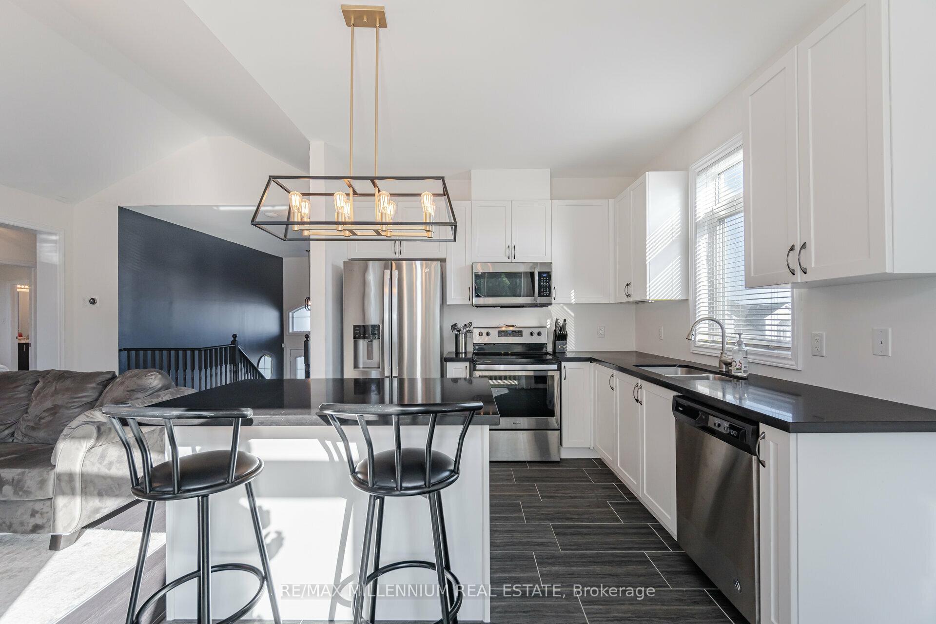 Photo 11 of 200 Lia Drive, Clearview, Stayner — HOMEH