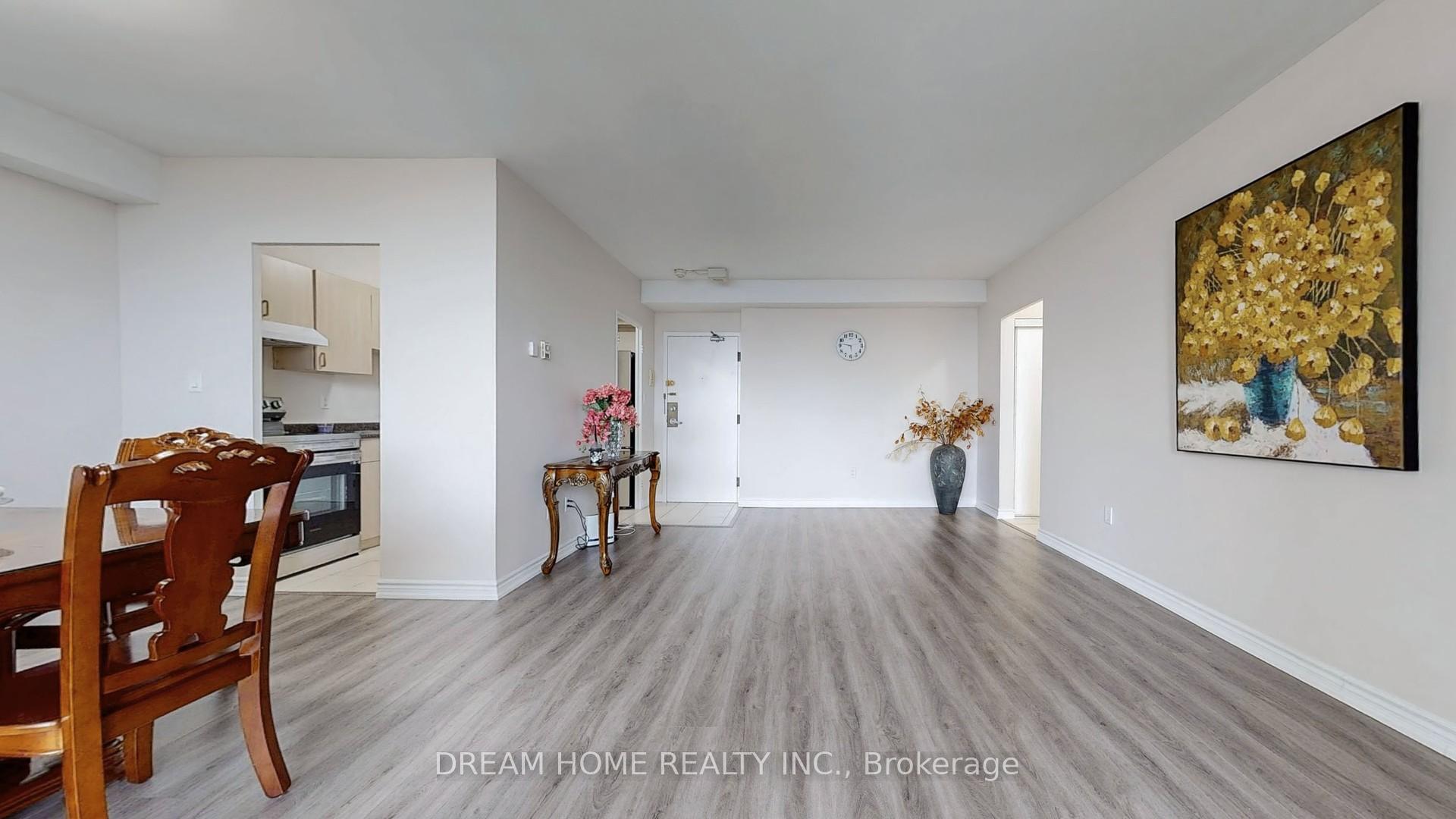 Photo 11 of Unit 1815, 5 Massey Square, Toronto, Crescent Town — HOMEH