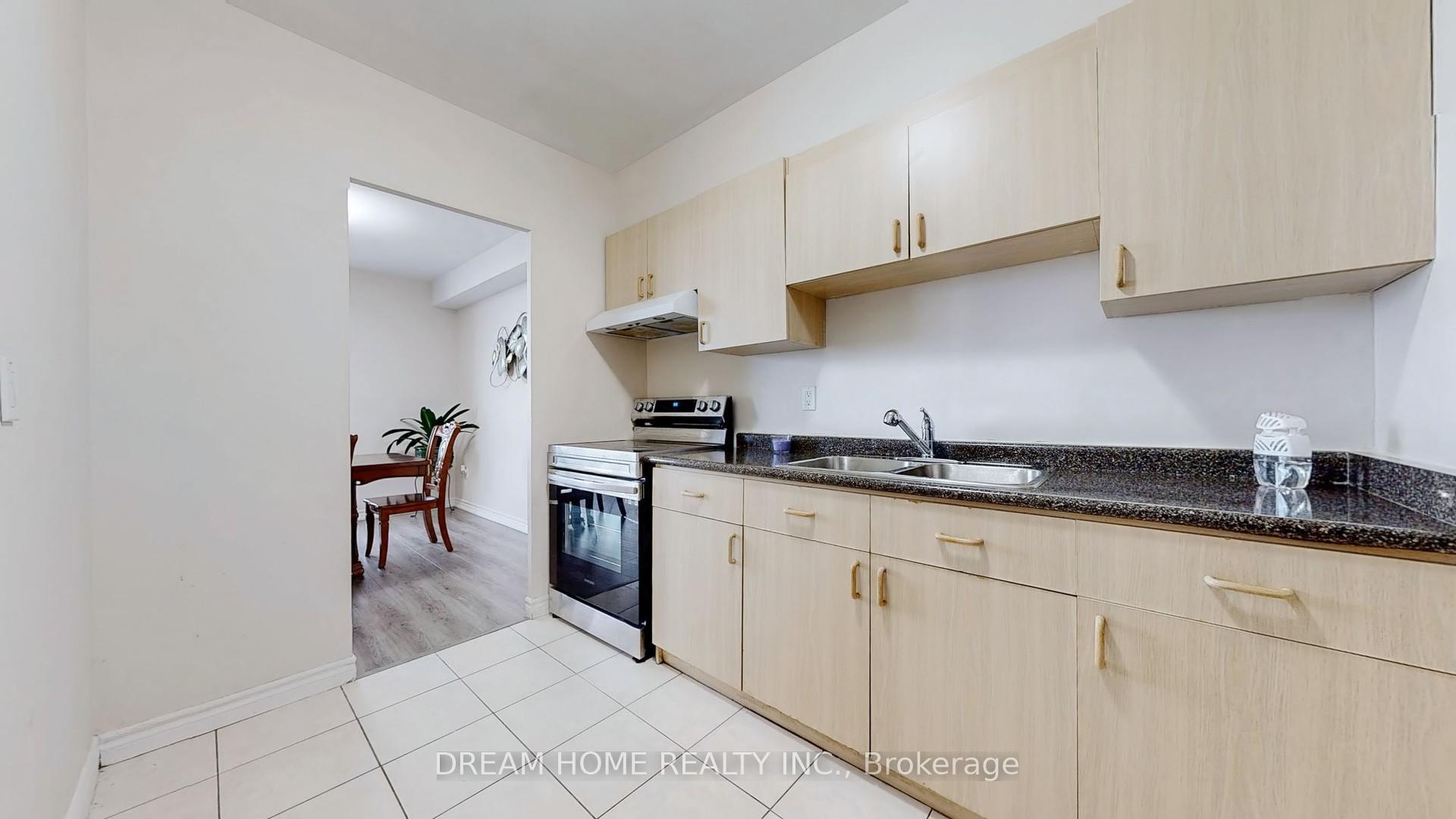 Photo 16 of Unit 1815, 5 Massey Square, Toronto, Crescent Town — HOMEH