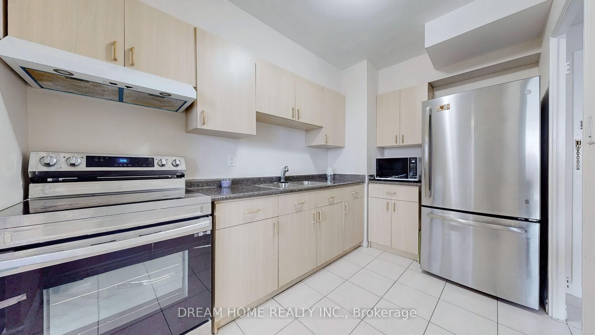 Photo 17 of Unit 1815, 5 Massey Square, Toronto, Crescent Town — HOMEH