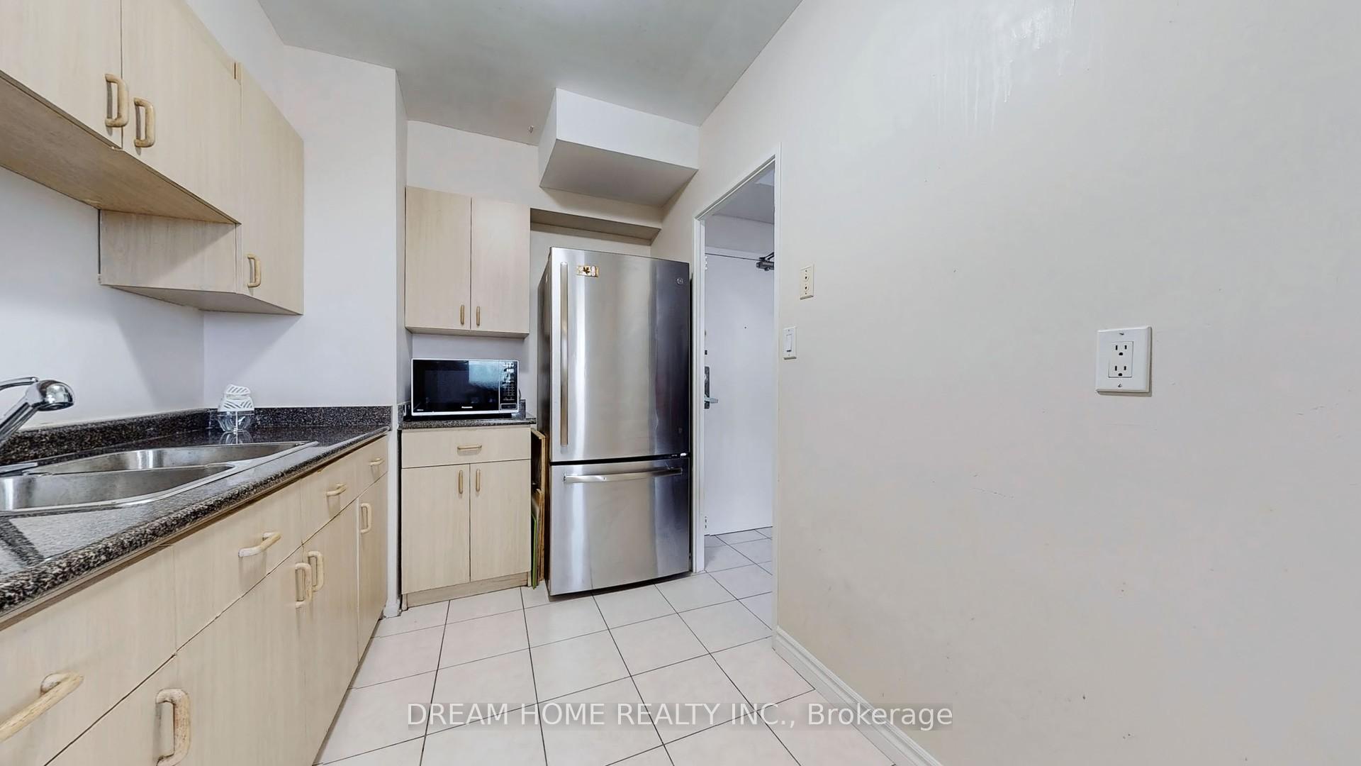 Photo 18 of Unit 1815, 5 Massey Square, Toronto, Crescent Town — HOMEH
