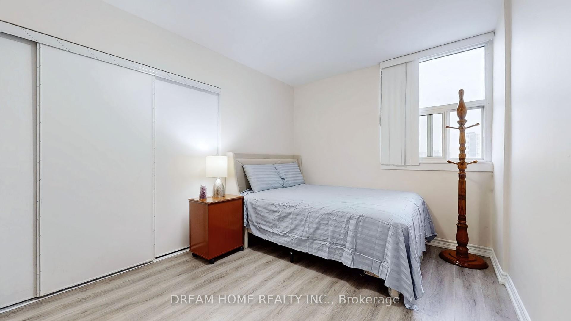 Photo 24 of Unit 1815, 5 Massey Square, Toronto, Crescent Town — HOMEH