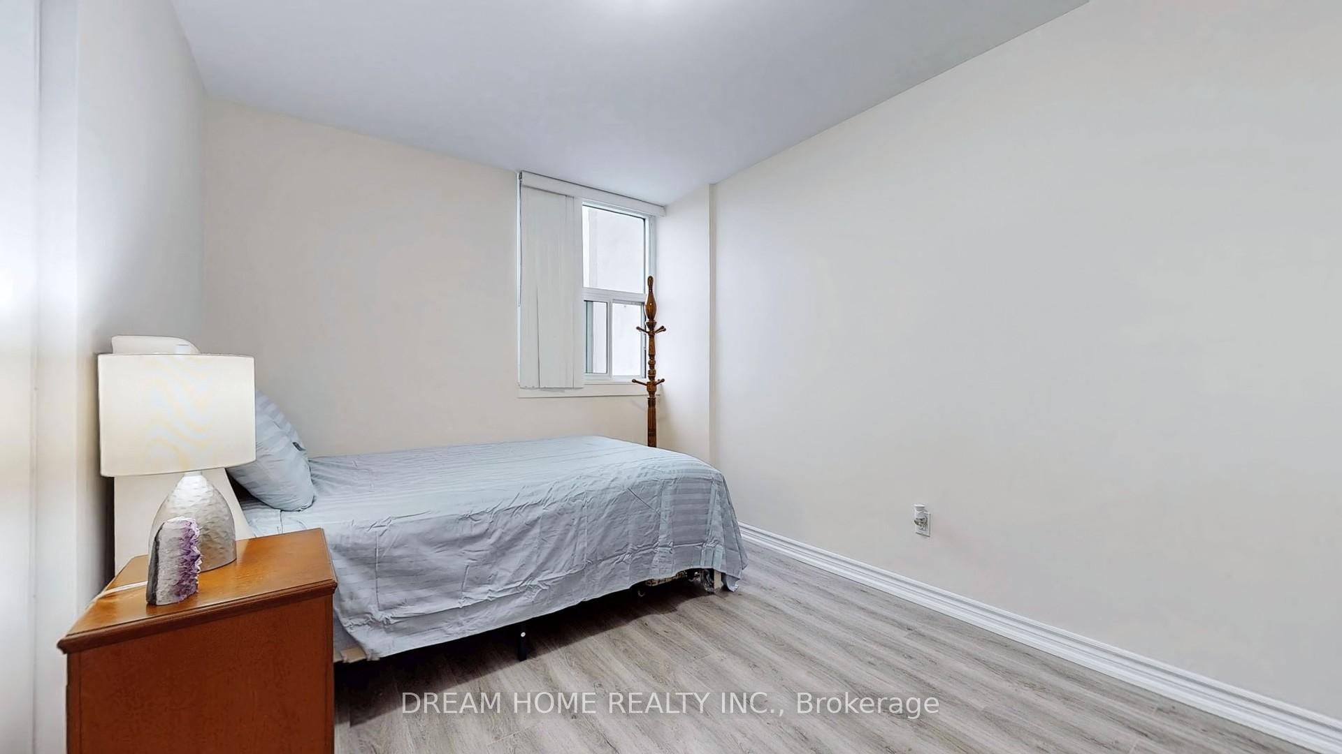 Photo 25 of Unit 1815, 5 Massey Square, Toronto, Crescent Town — HOMEH