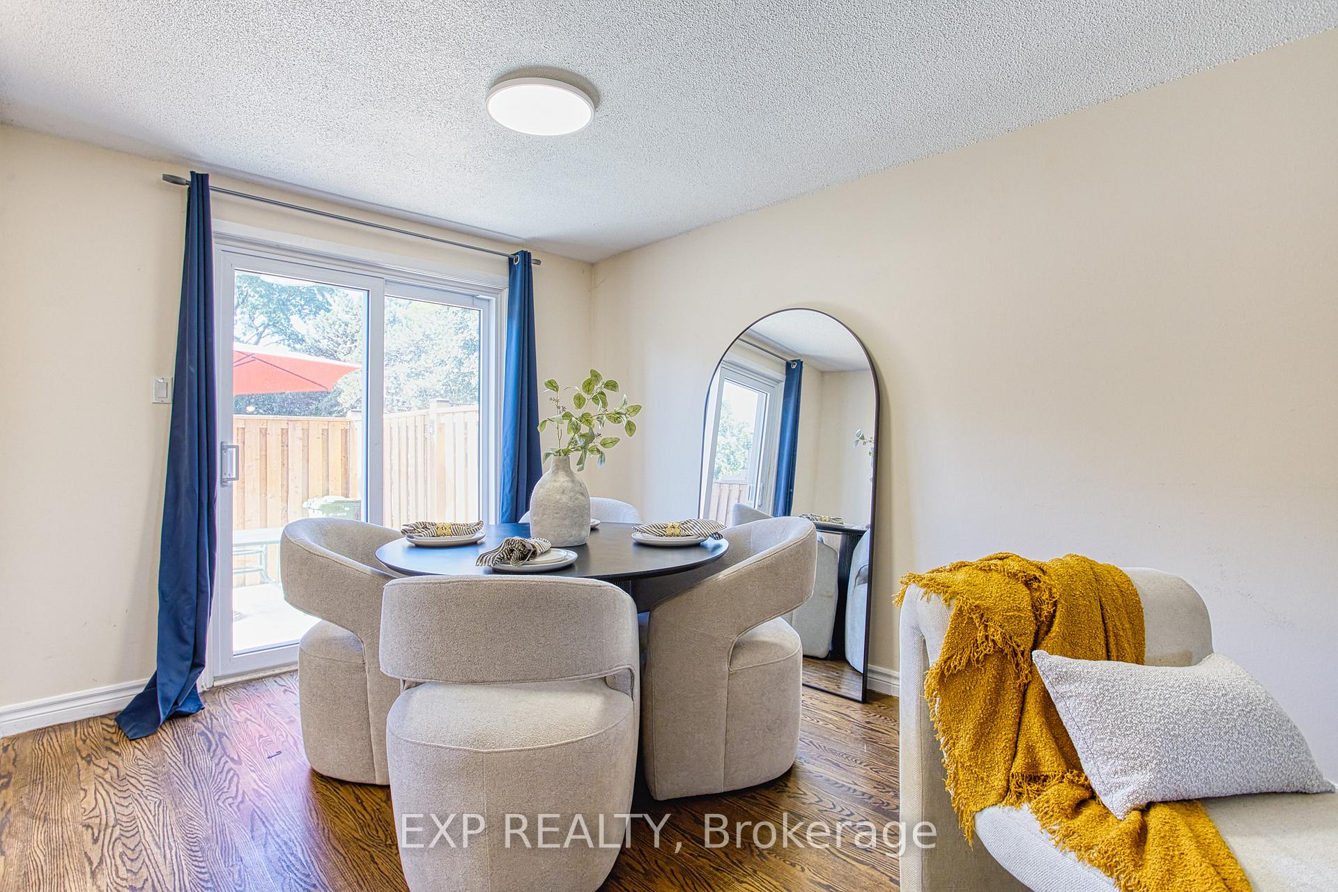 Photo 8 of Unit 37, 151 Gateshead Crescent, Hamilton, Stoney Creek — HOMEH