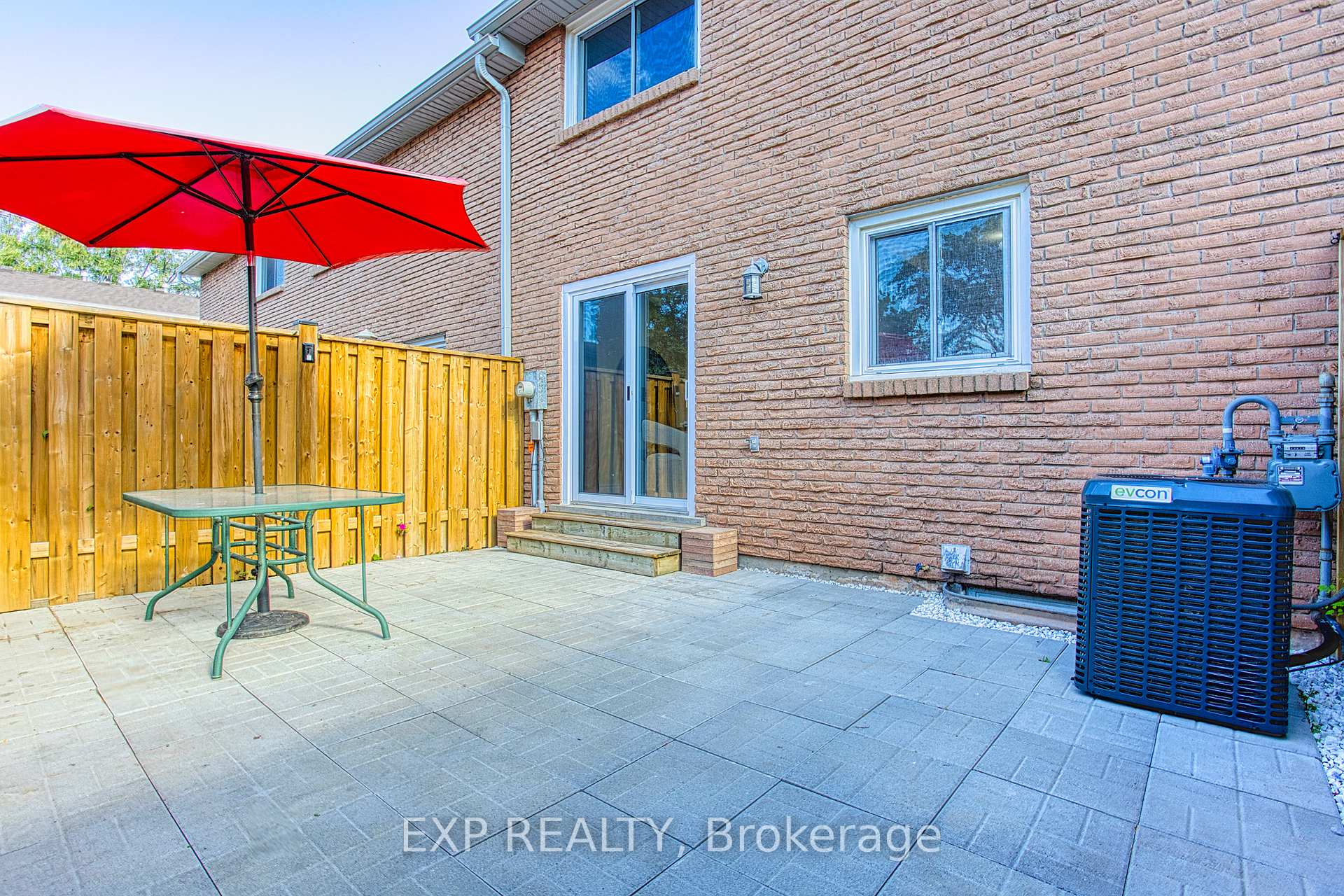 Photo 21 of Unit 37, 151 Gateshead Crescent, Hamilton, Stoney Creek — HOMEH