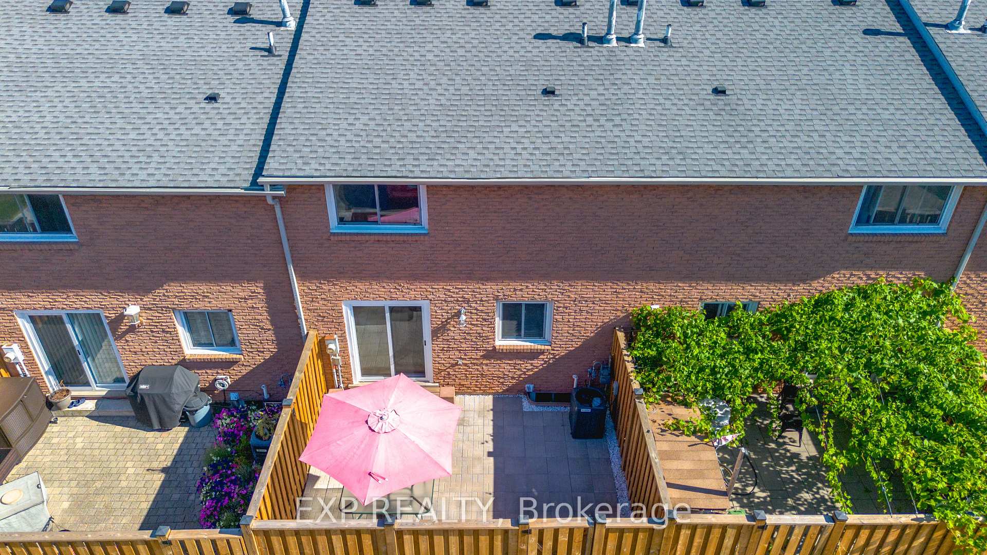 Photo 23 of Unit 37, 151 Gateshead Crescent, Hamilton, Stoney Creek — HOMEH