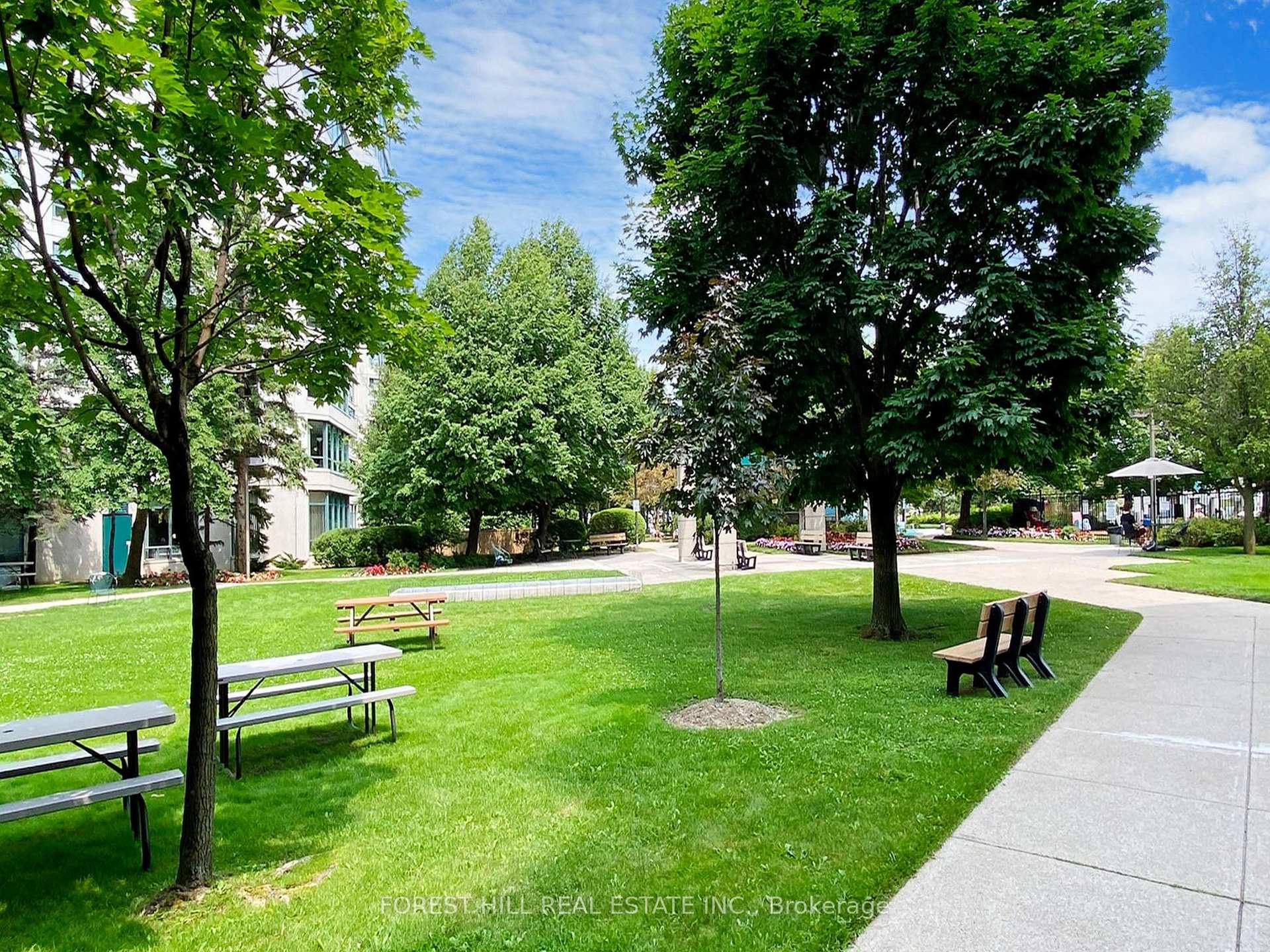 Photo 38 of Unit 1110, 110 Promenade Circle, Vaughan, Brownridge — HOMEH