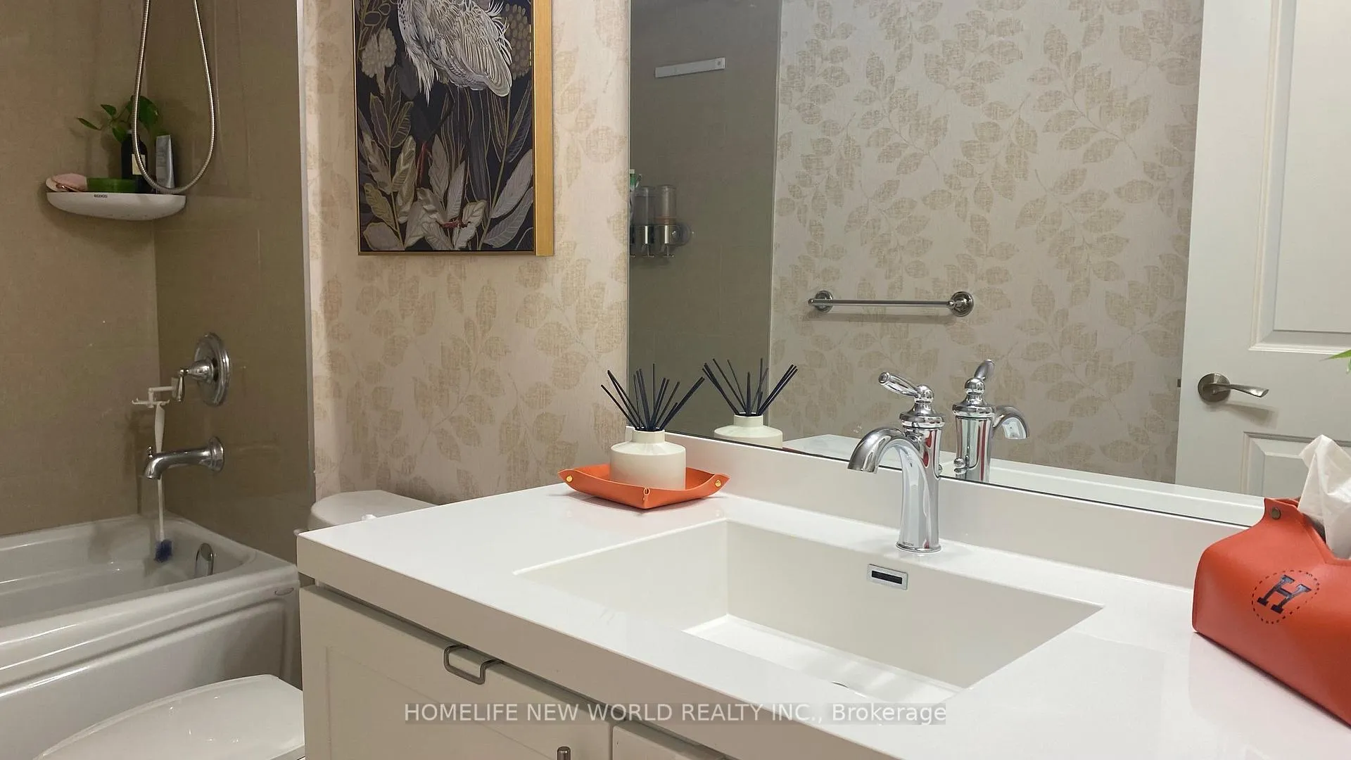 Photo 8 of Unit 110, 33 Clegg Road, Markham, Unionville — HOMEH