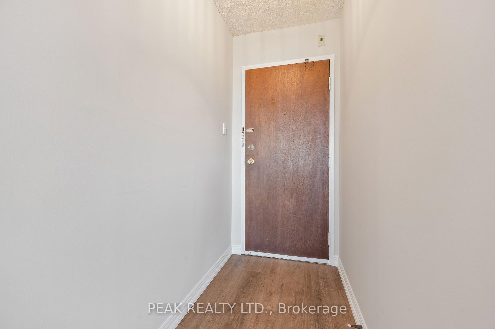 Photo 4 of Unit 507, 375 King Street N, Waterloo — HOMEH
