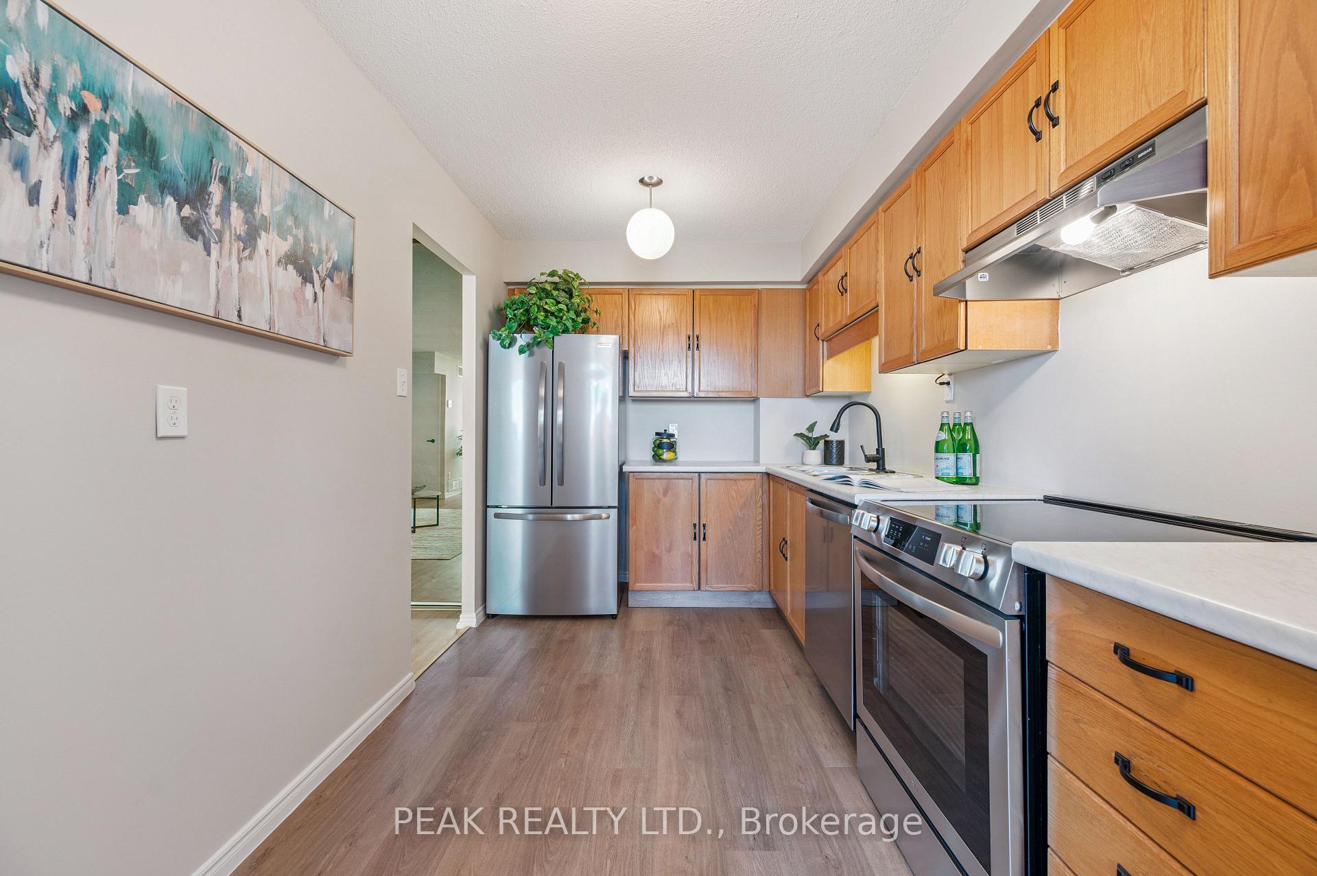 Photo 12 of Unit 507, 375 King Street N, Waterloo — HOMEH