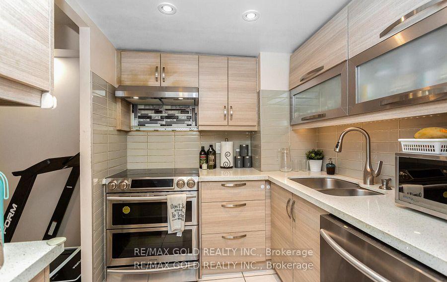 Photo 15 of Unit 1213, 155 Hillcrest Avenue, Mississauga, Cooksville — HOMEH