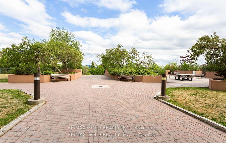 Photo 24 of Unit 1213, 155 Hillcrest Avenue, Mississauga, Cooksville — HOMEH