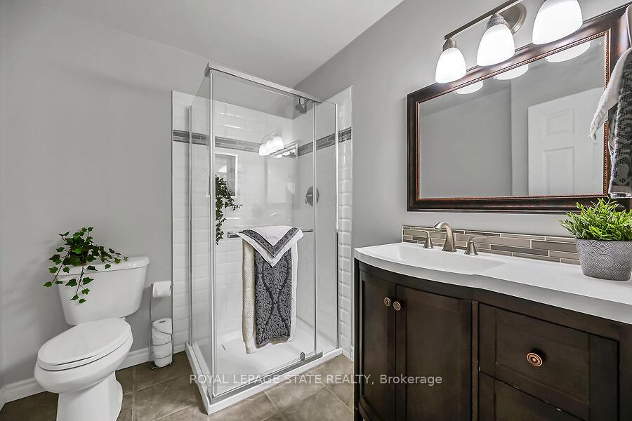 Photo 23 of Unit 204, 6 Niagara Street, Grimsby, Grimsby West — HOMEH