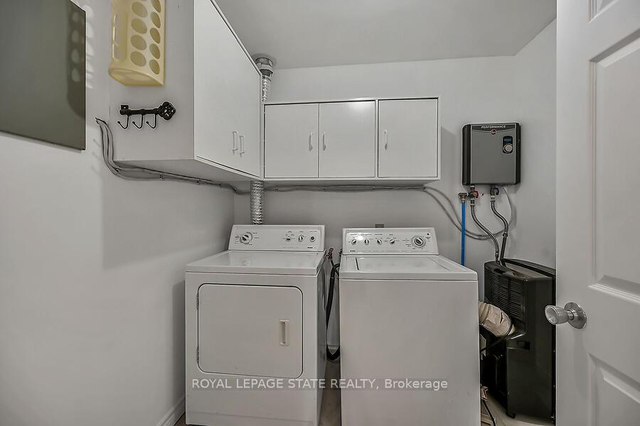 Photo 27 of Unit 204, 6 Niagara Street, Grimsby, Grimsby West — HOMEH