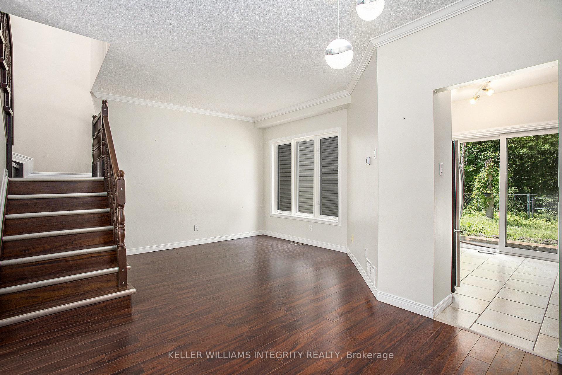 Photo 10 of 1286 Silvestri Crescent, Ottawa, Carson Grove — HOMEH