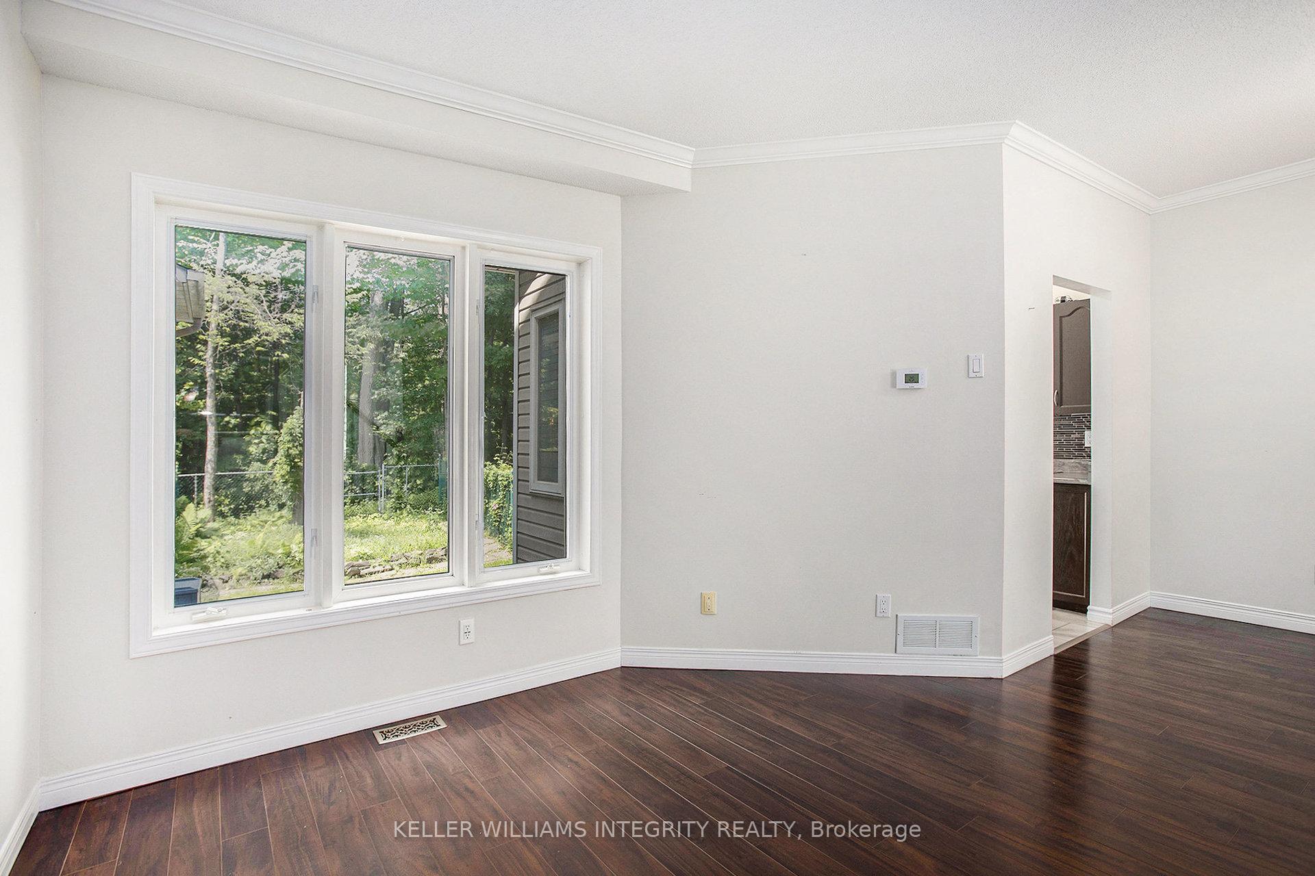 Photo 8 of 1286 Silvestri Crescent, Ottawa, Carson Grove — HOMEH