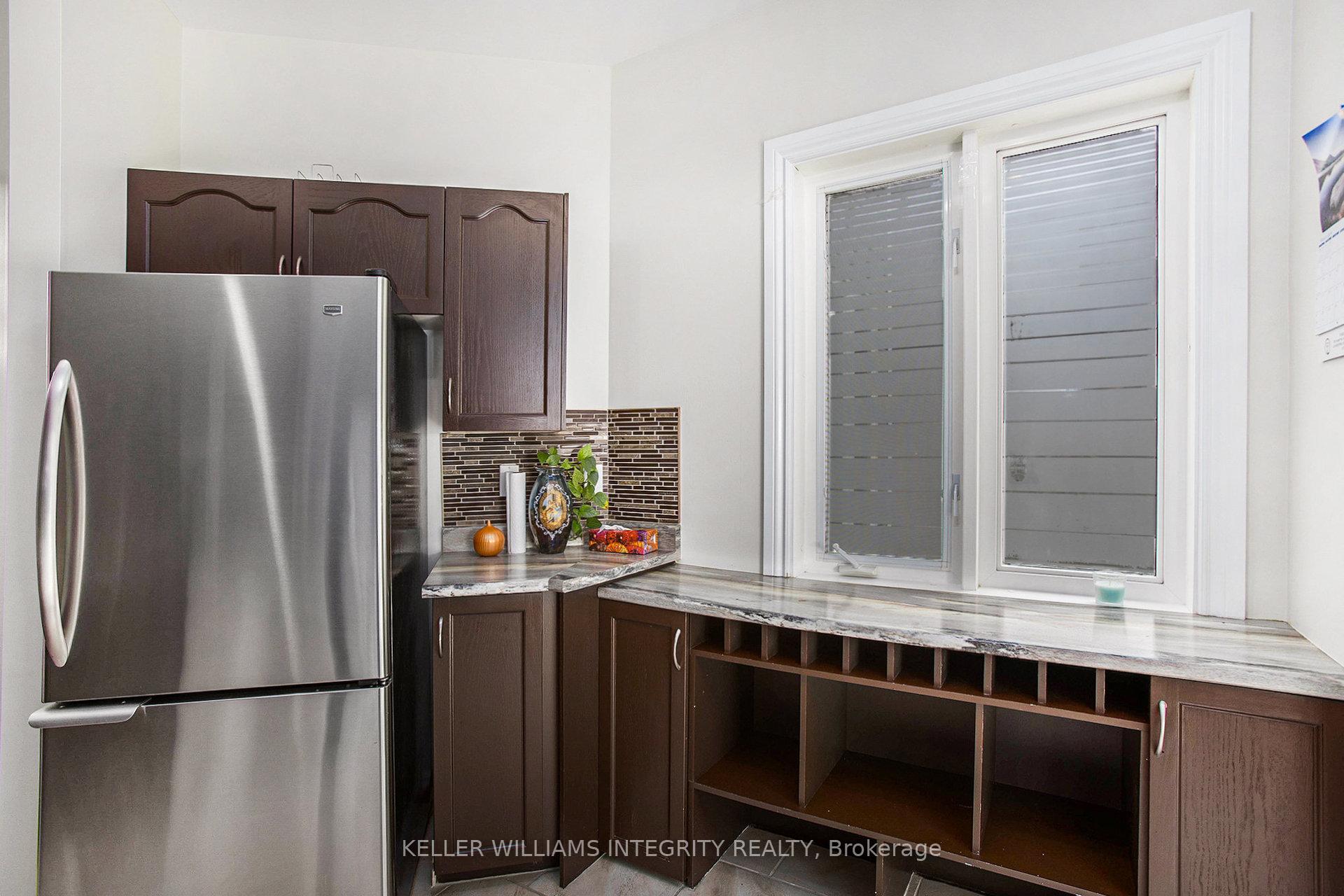 Photo 11 of 1286 Silvestri Crescent, Ottawa, Carson Grove — HOMEH