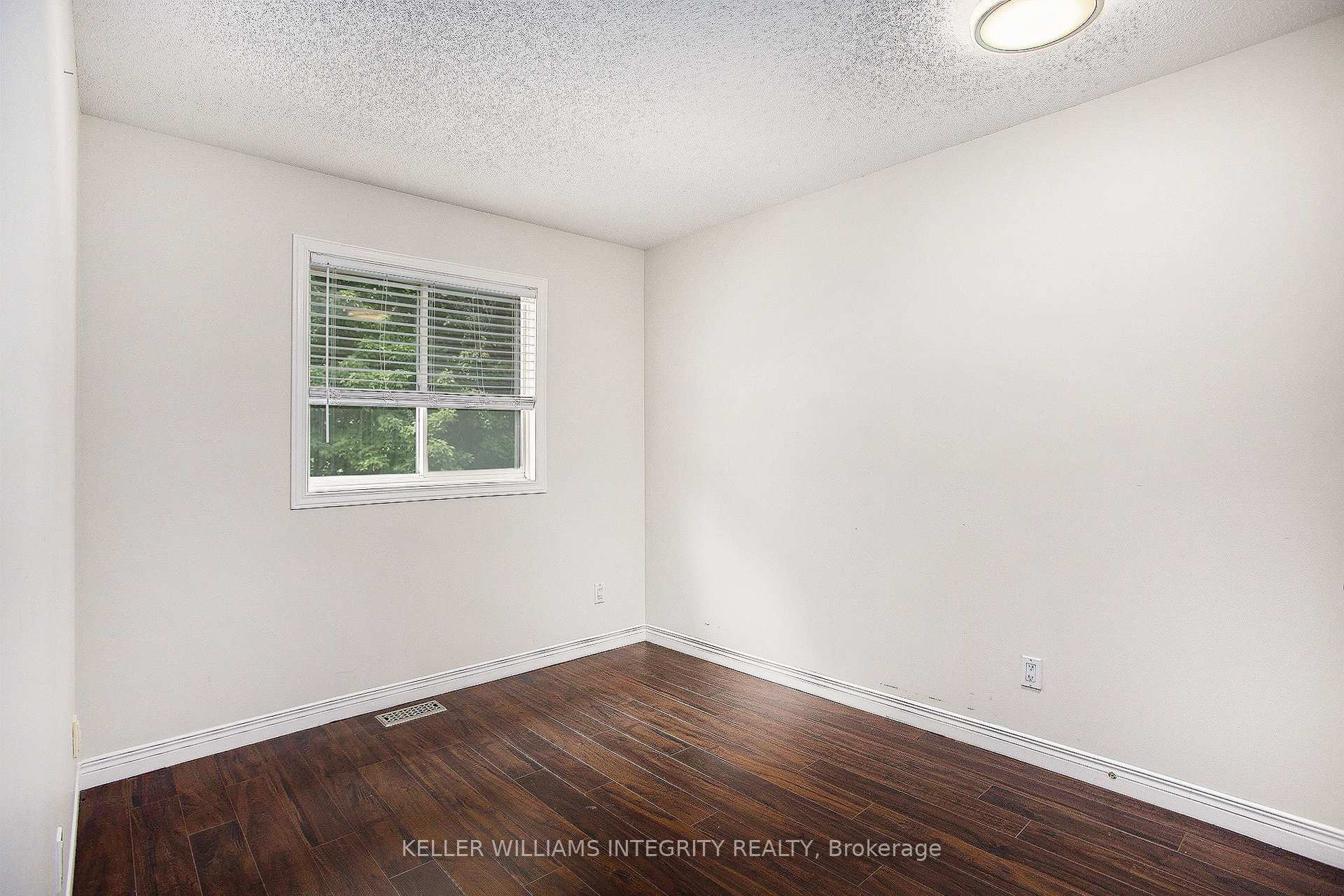 Photo 16 of 1286 Silvestri Crescent, Ottawa, Carson Grove — HOMEH