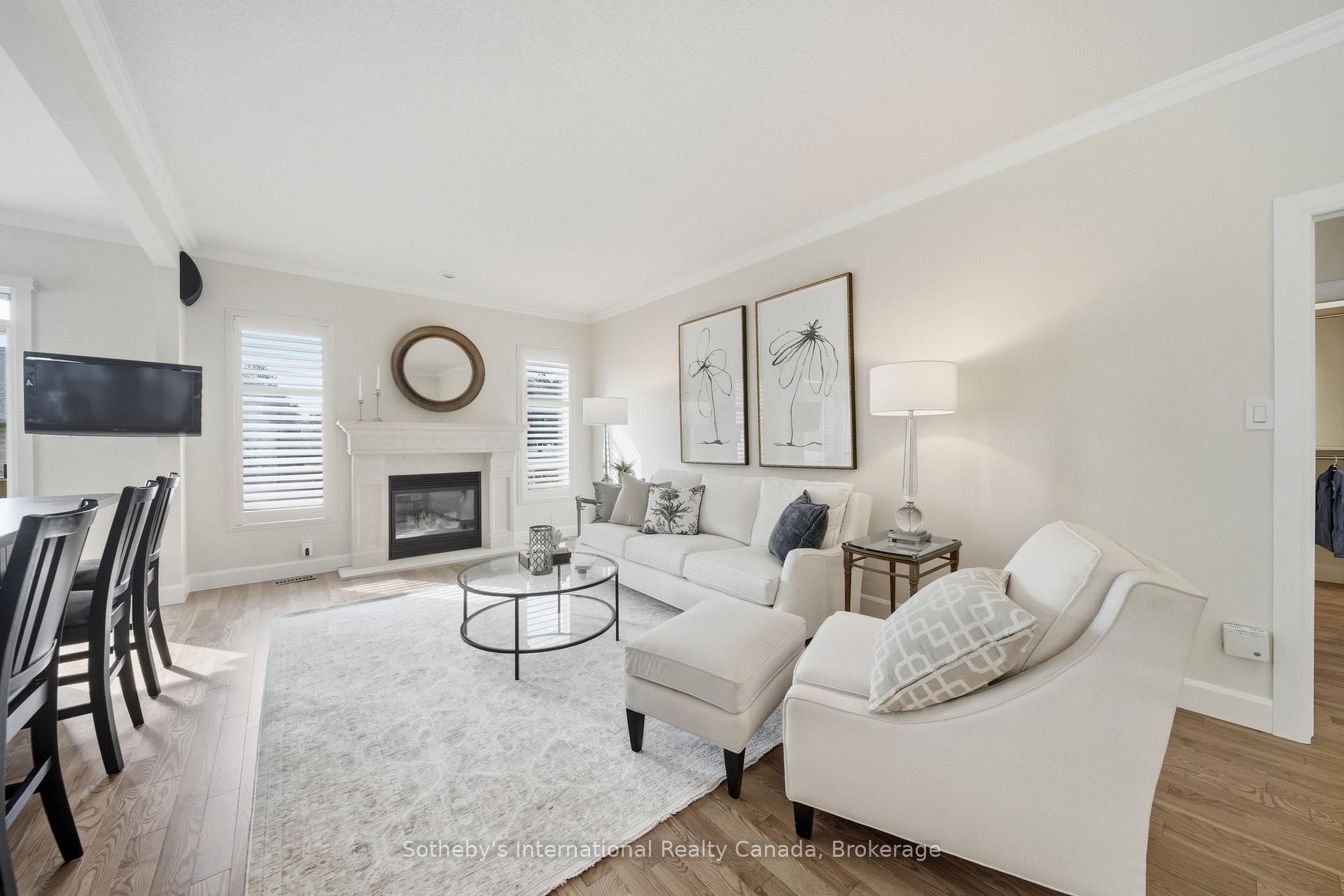 Photo 8 of Unit 6, 21 St Johns Drive, Middlesex Centre, Arva — HOMEH