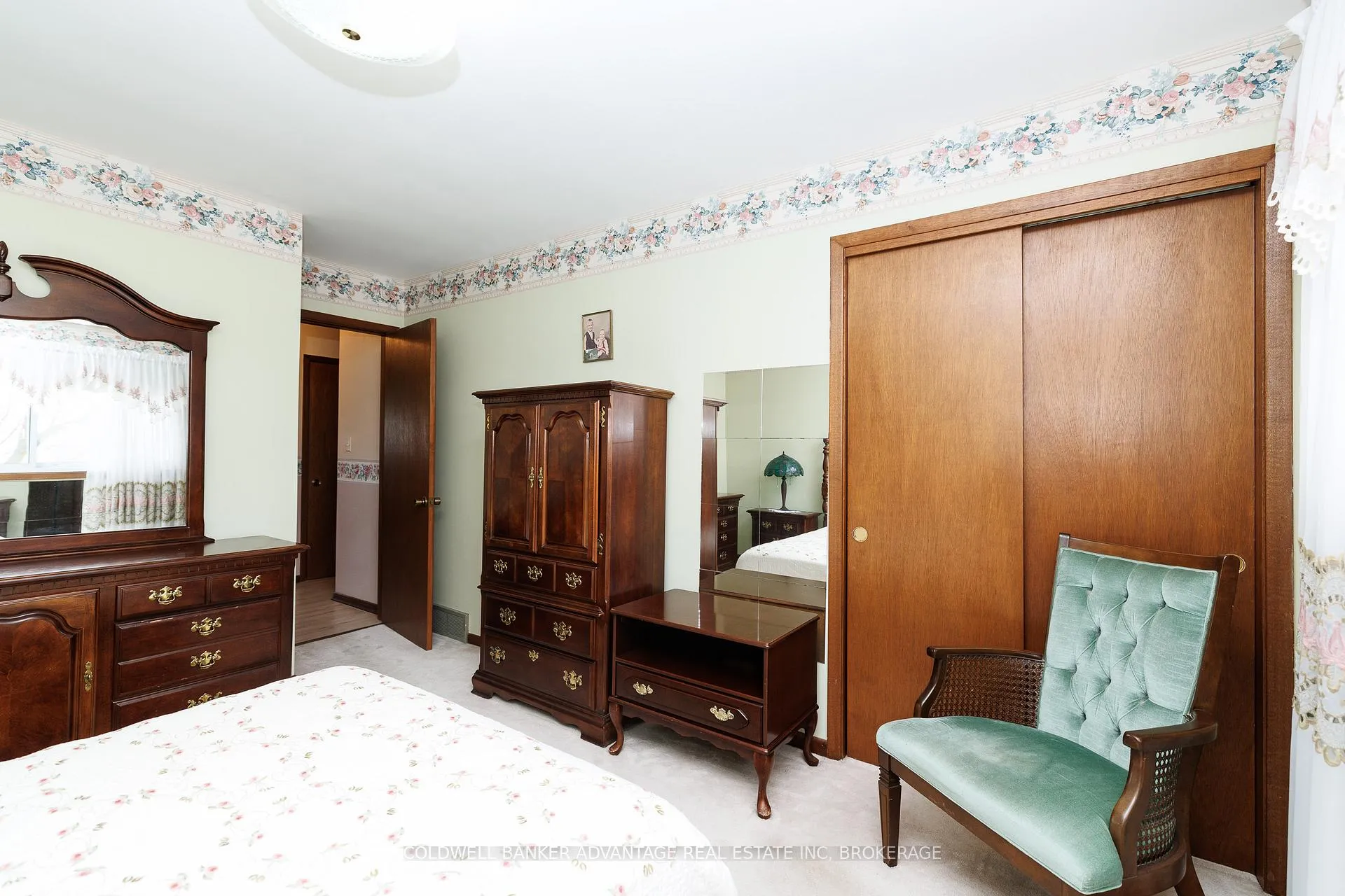 Photo 13 of 108 St. Andrews Avenue, Welland, Lincoln/Crowland — HOMEH