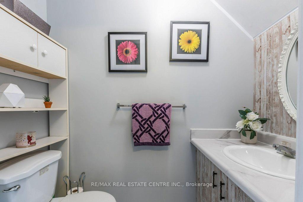 Photo 8 of Unit 5, 1255 Upper Gage Avenue, Hamilton, Quinndale — HOMEH