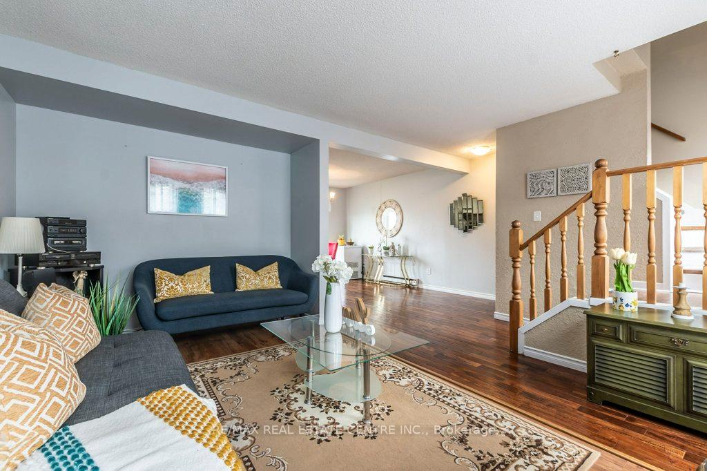 Photo 11 of Unit 5, 1255 Upper Gage Avenue, Hamilton, Quinndale — HOMEH