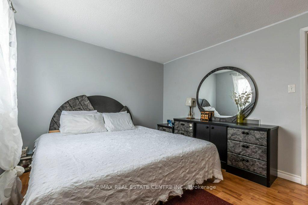 Photo 19 of Unit 5, 1255 Upper Gage Avenue, Hamilton, Quinndale — HOMEH