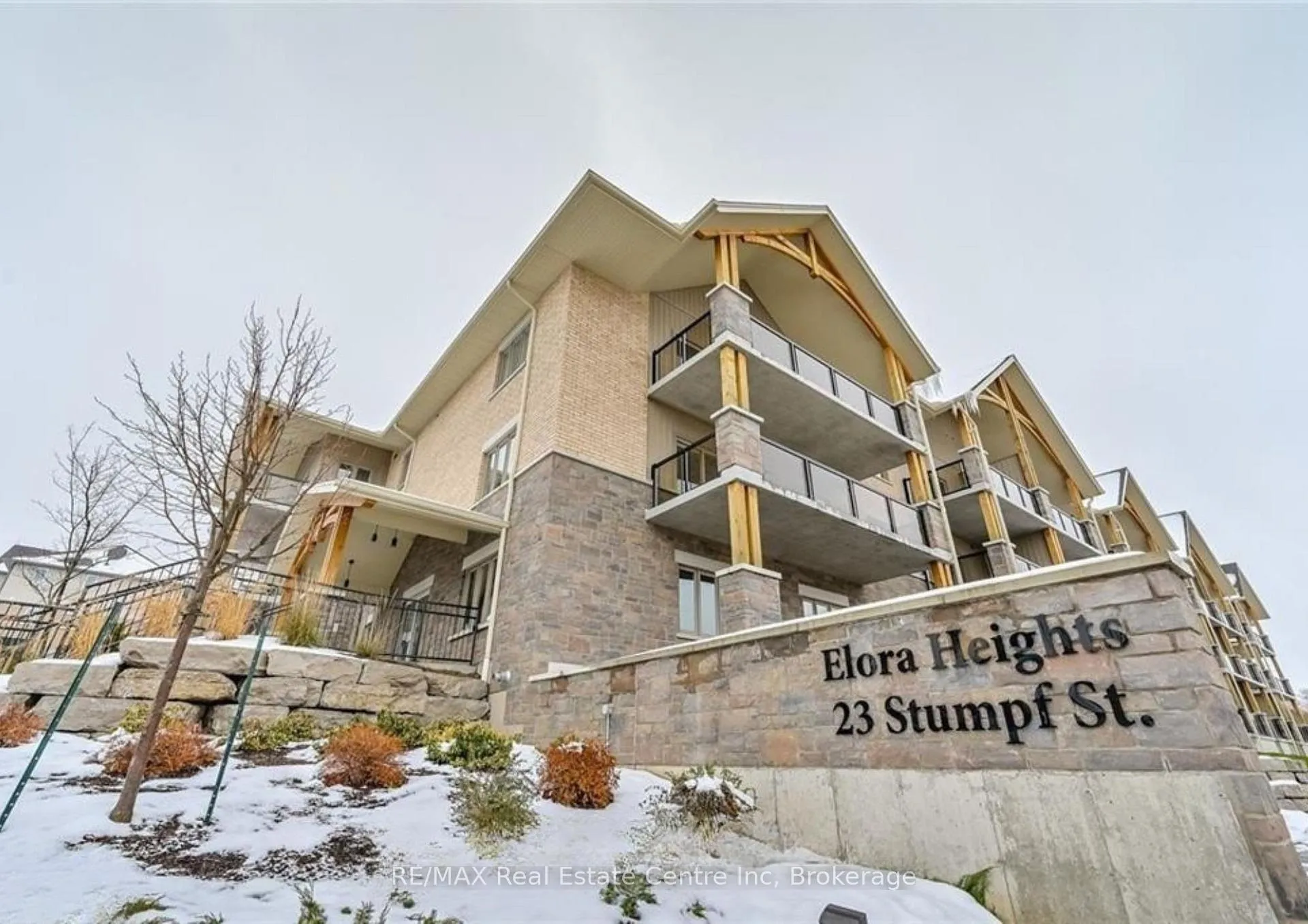 Front of Unit 310, 23 Stumpf Street