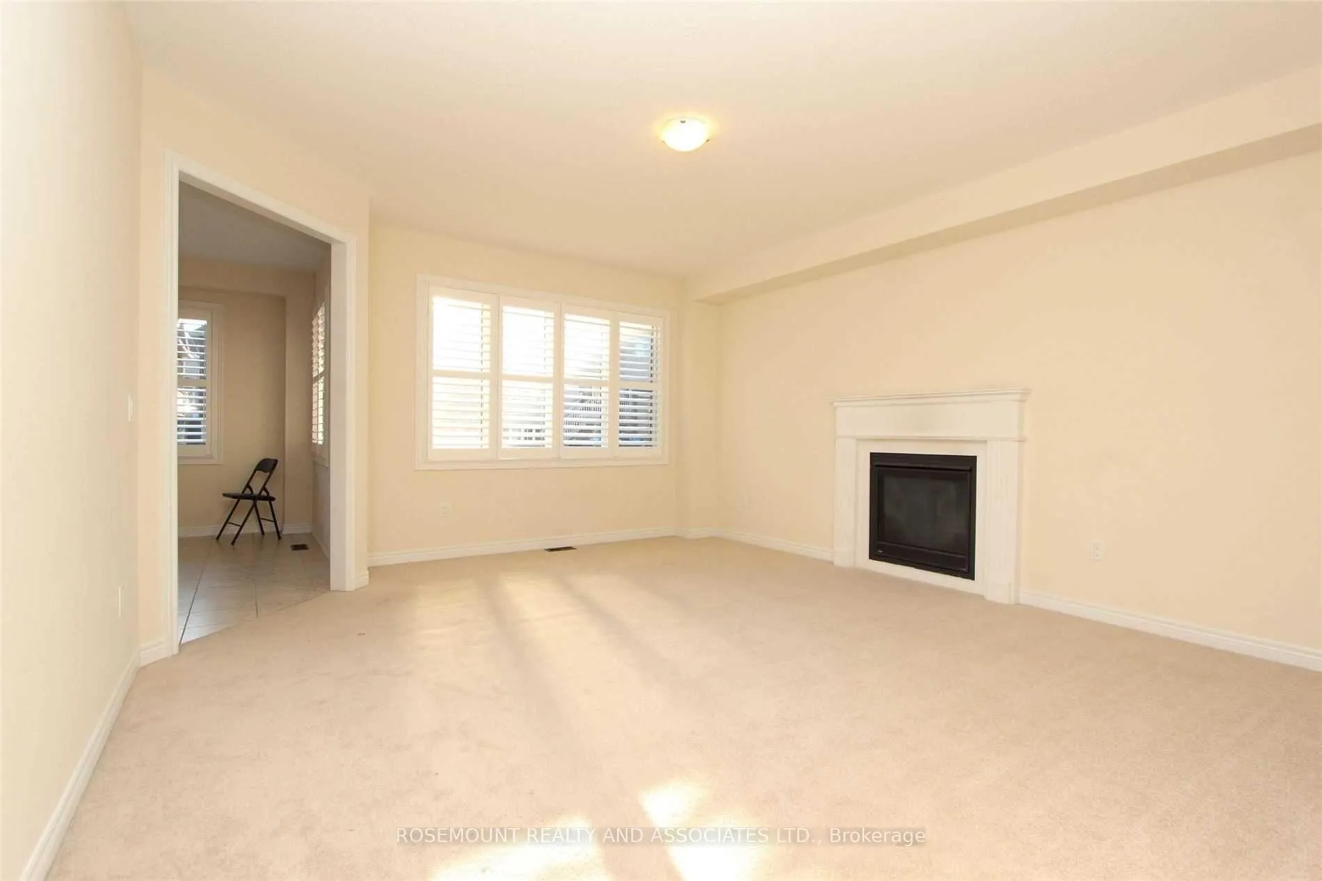 Photo 7 of 42 Barchard Street, Clarington, Newcastle — HOMEH