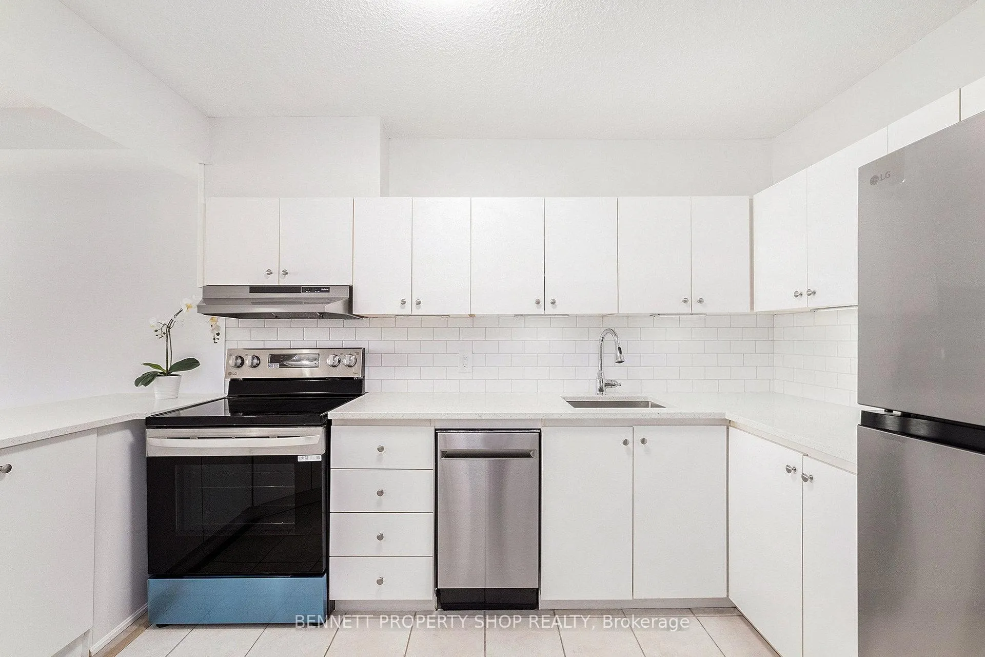 Photo 7 of Unit 2209, 900 Dynes Road, Ottawa, Carleton Square — HOMEH
