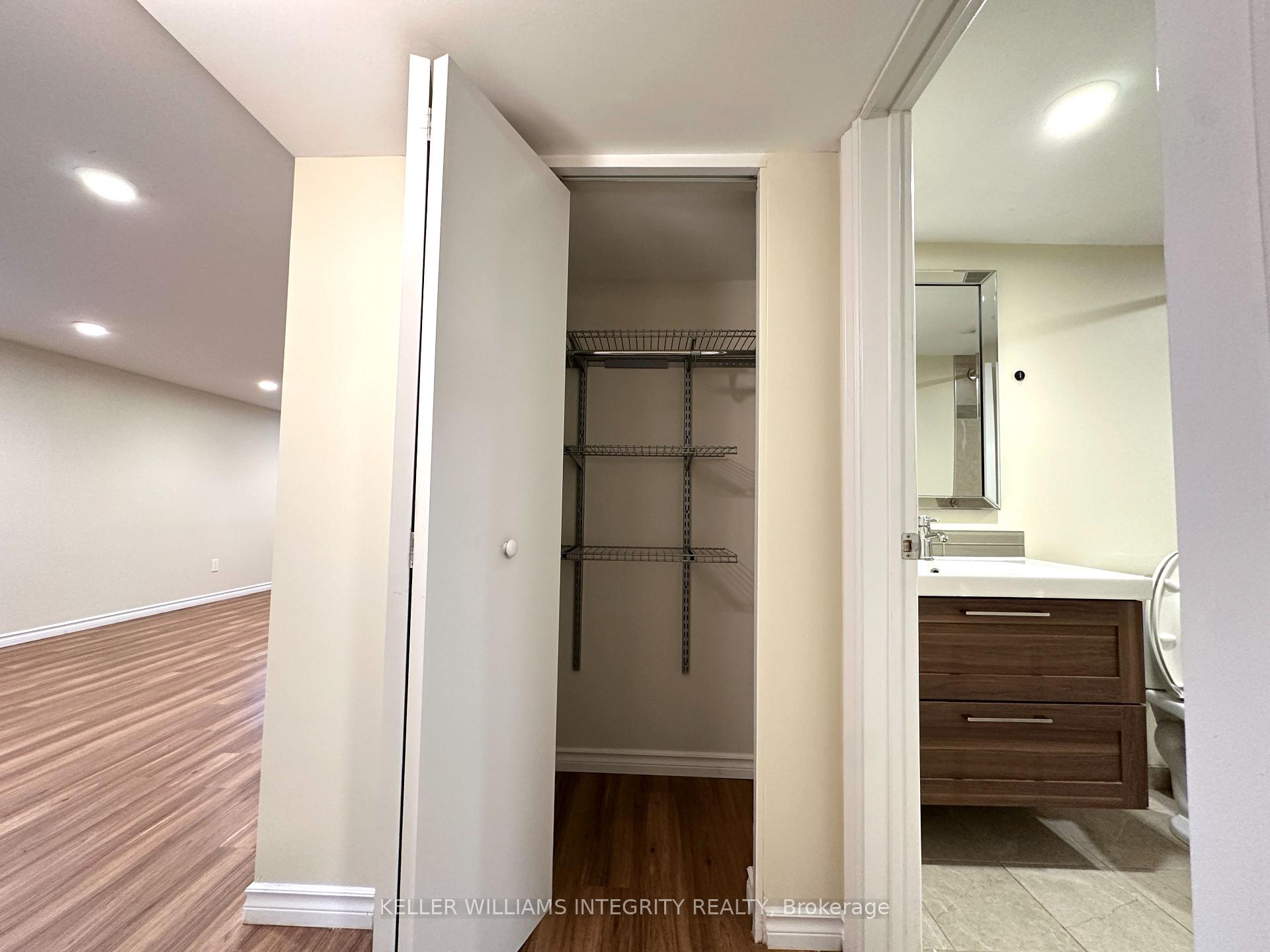 Photo 17 of Unit B, 31 Vanson Avenue, Ottawa, City View/Skyline/Fisher Heights/Parkwood Hills — HOMEH