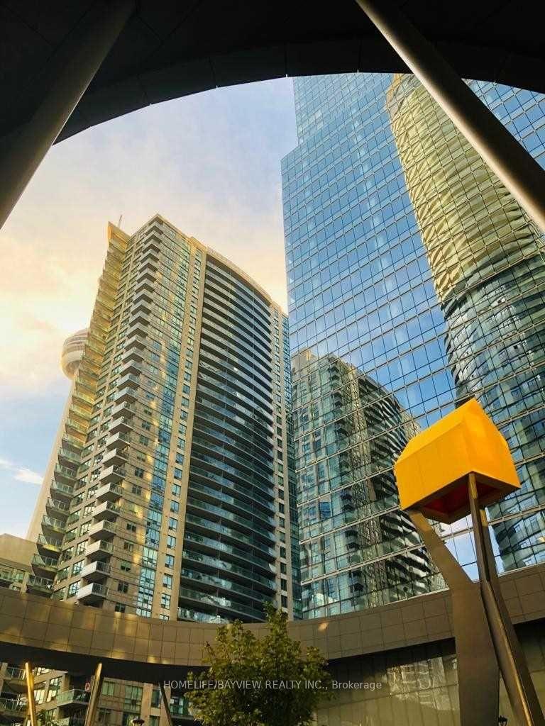Front of Unit 1605, 12 York Street