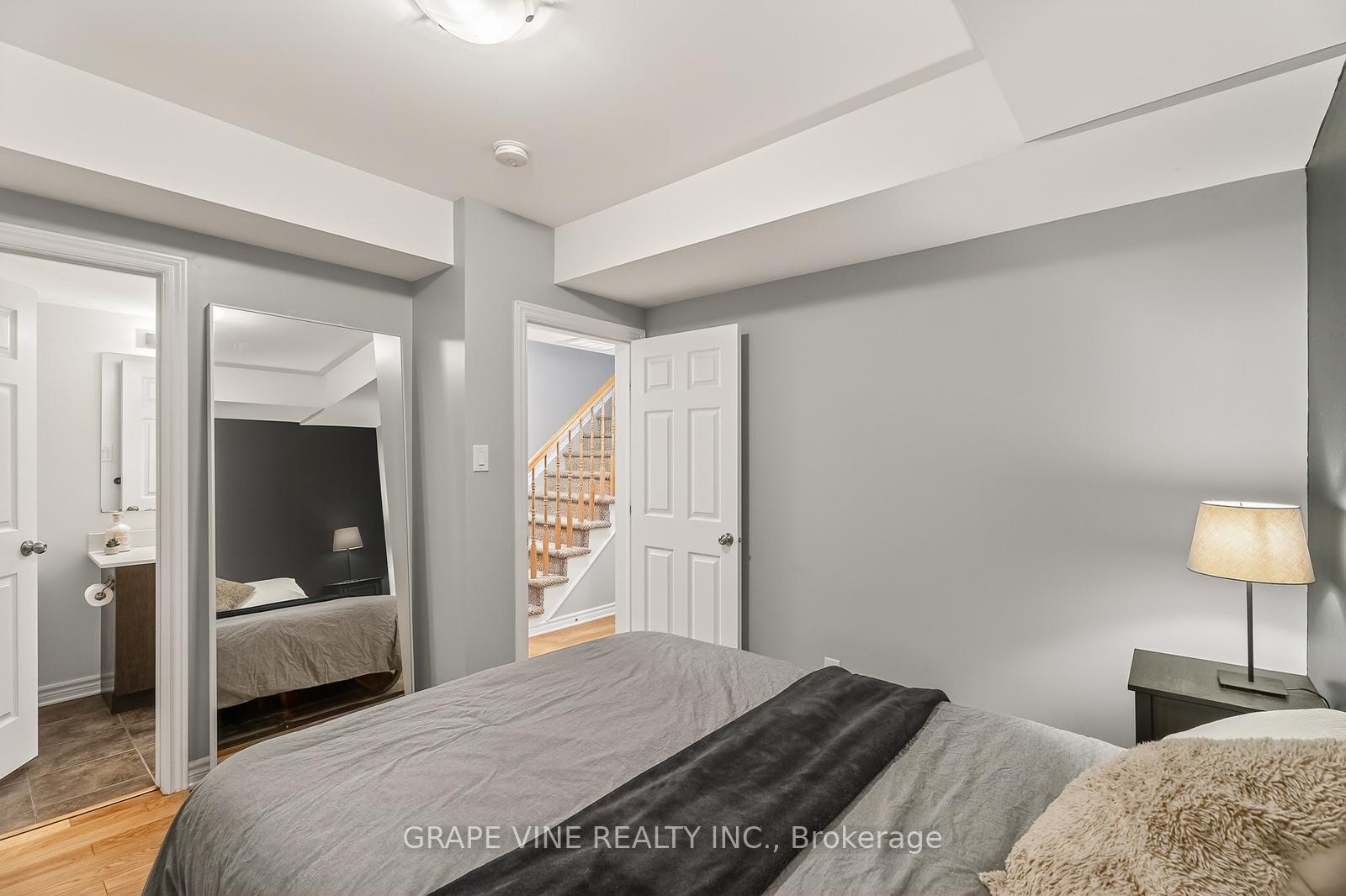 Photo 22 of Unit D, 310 Everest Private, Ottawa, Elmvale Acres — HOMEH