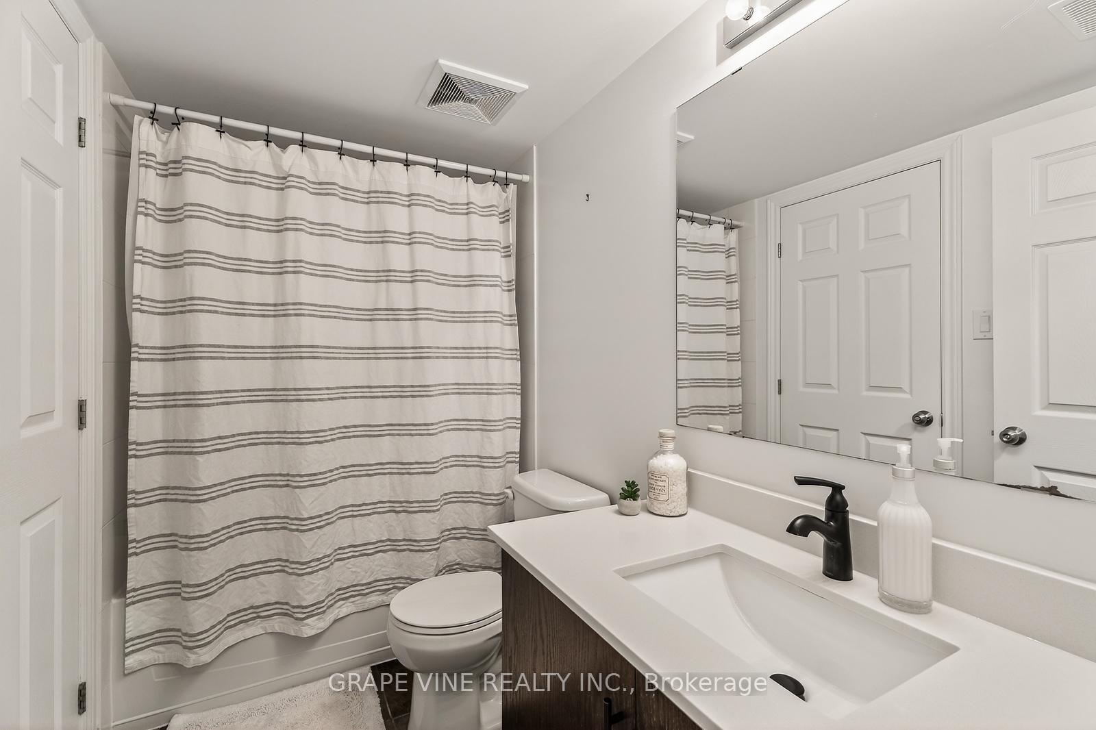 Photo 24 of Unit D, 310 Everest Private, Ottawa, Elmvale Acres — HOMEH