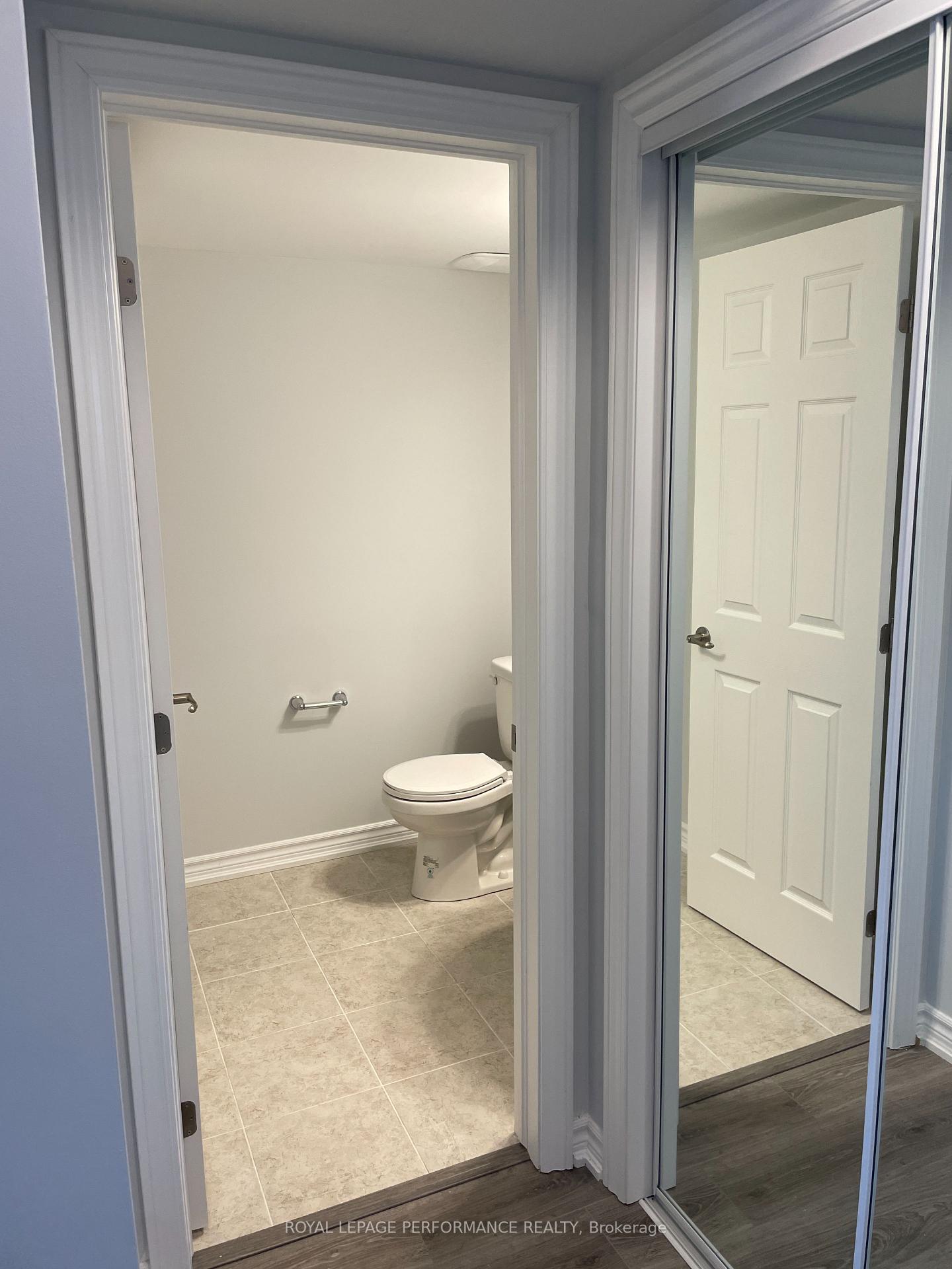 Photo 8 of Unit 18, 704 Kizis Private, Ottawa, CFB Rockcliffe and Area — HOMEH