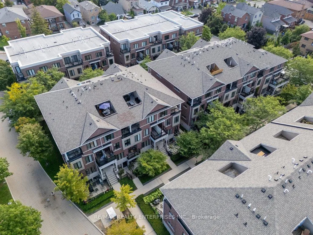 Photo 2 of Unit 71, 130 Twenty Fourth Street, Etobicoke, Long Branch — HOMEH