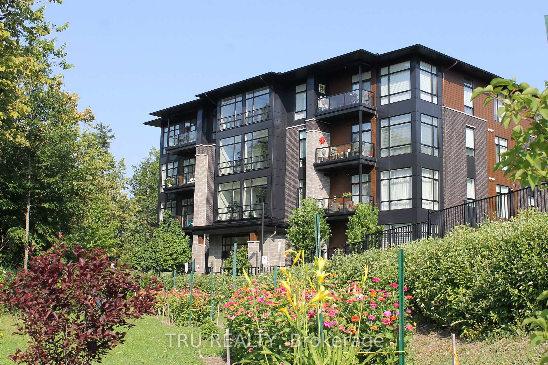 Photo 1 of Unit 201, 120 Cortile Private, Ottawa, Riverside South/Gloucester Glen — HOMEH