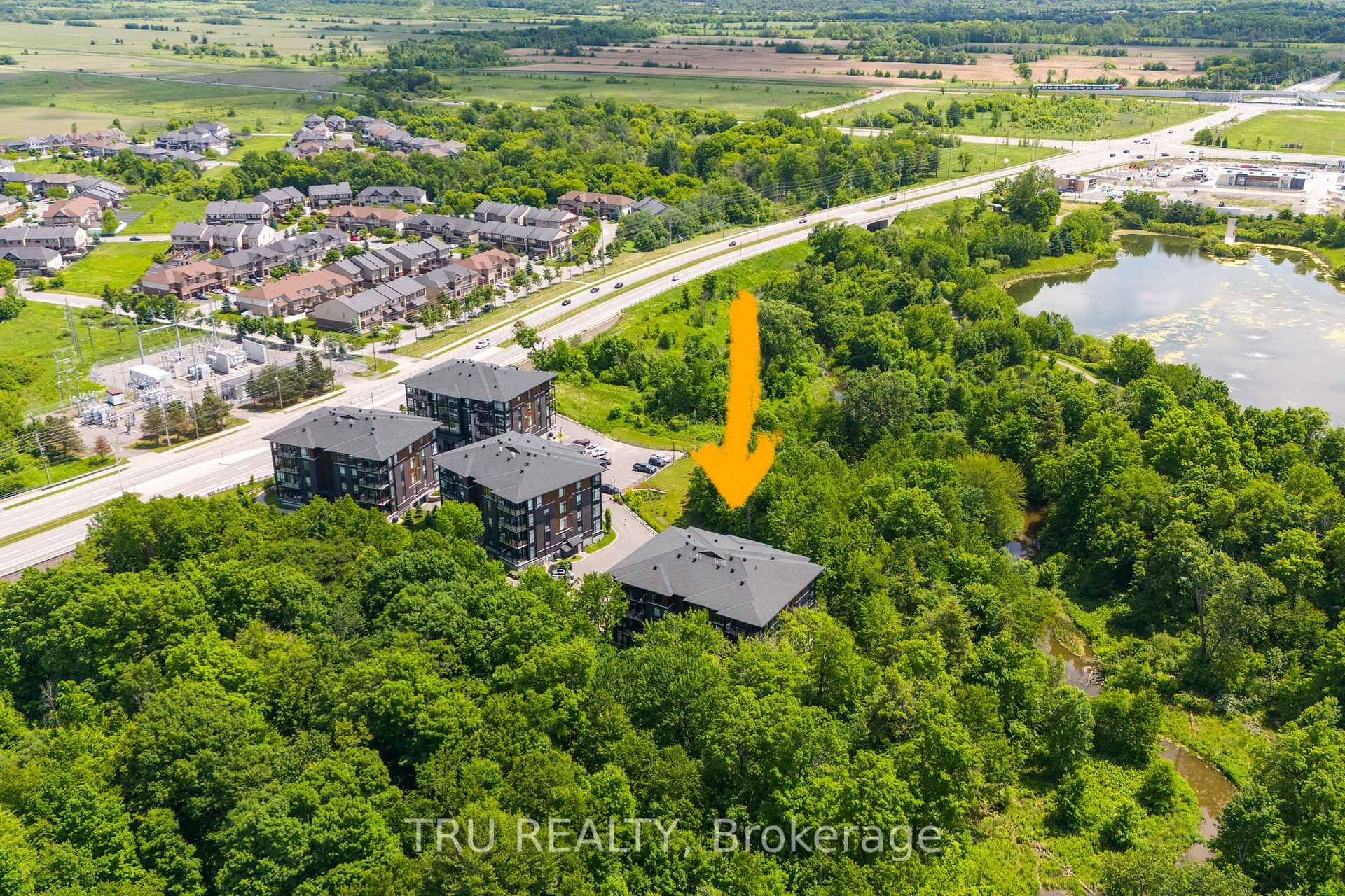 Photo 2 of Unit 201, 120 Cortile Private, Ottawa, Riverside South/Gloucester Glen — HOMEH