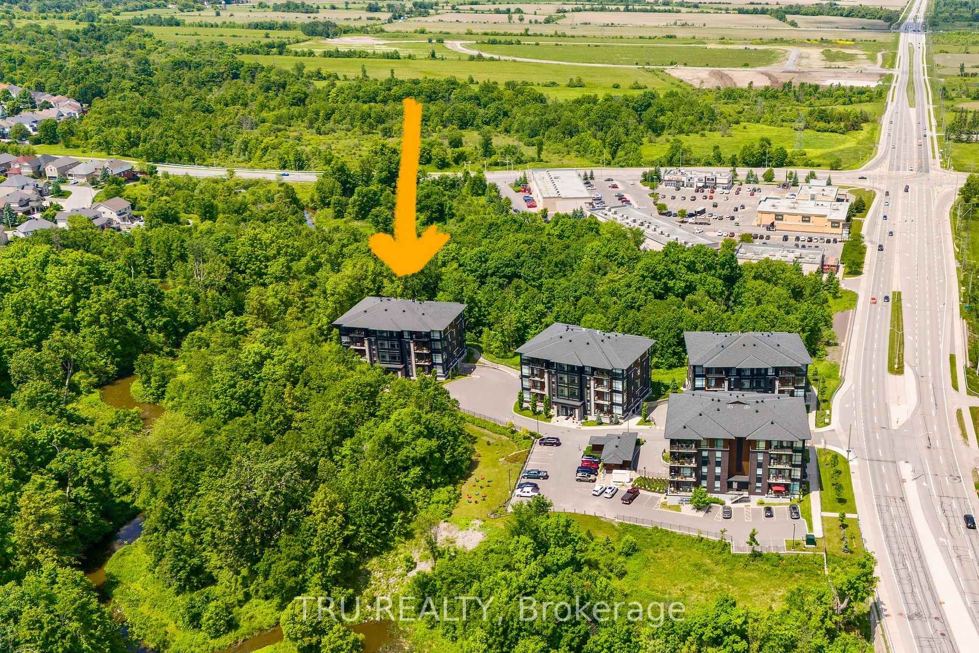 Photo 3 of Unit 201, 120 Cortile Private, Ottawa, Riverside South/Gloucester Glen — HOMEH