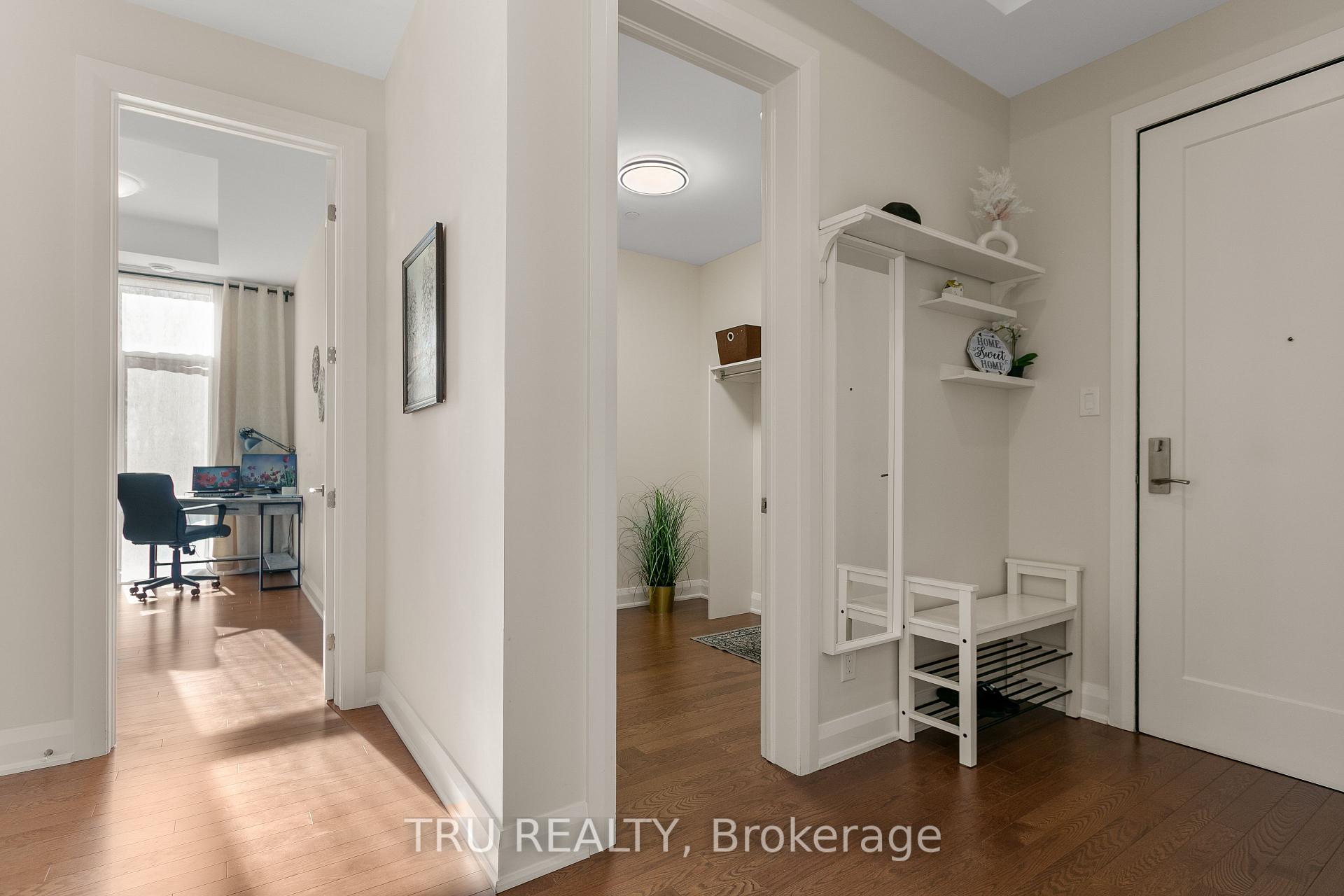Photo 9 of Unit 201, 120 Cortile Private, Ottawa, Riverside South/Gloucester Glen — HOMEH