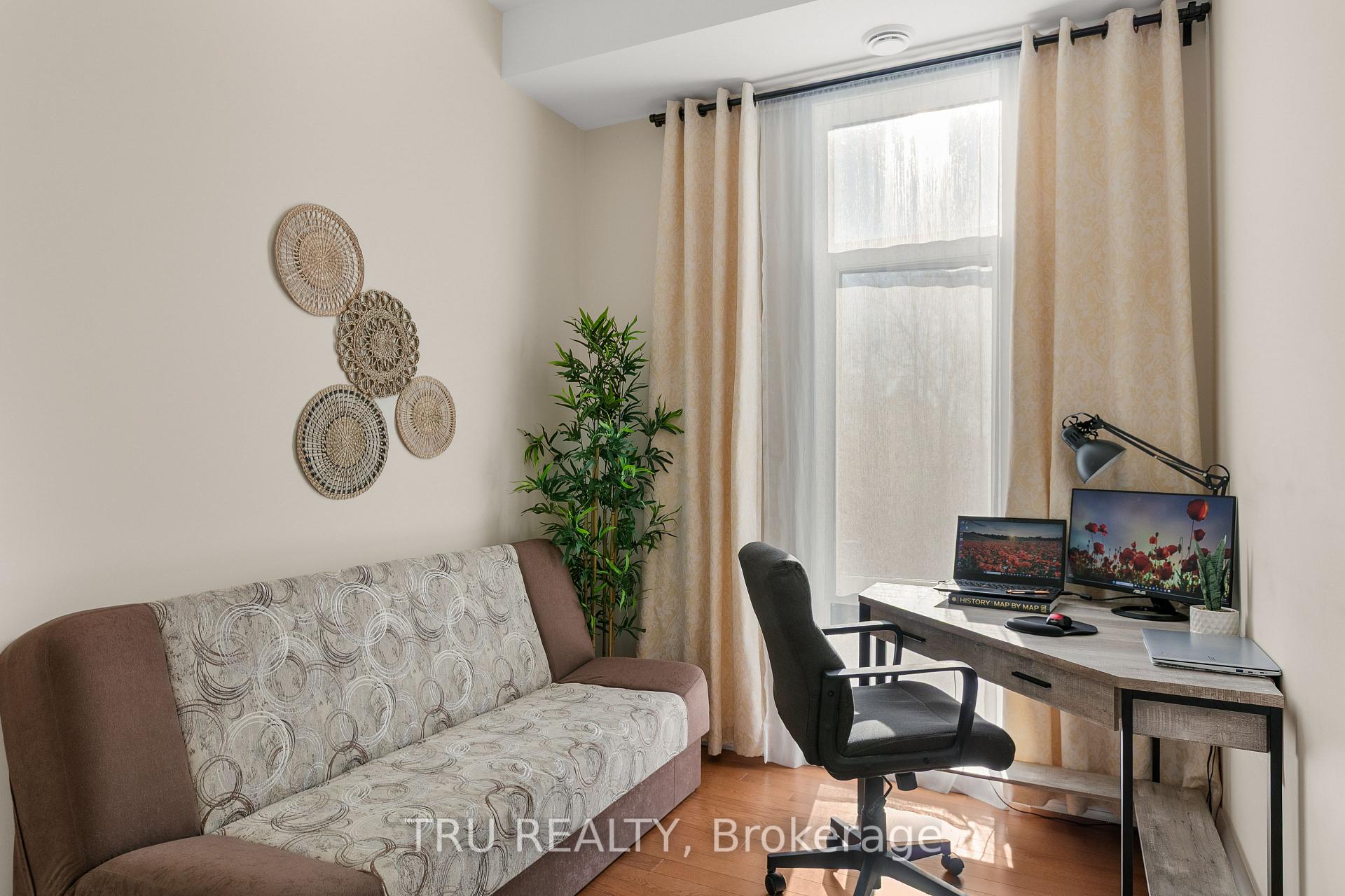 Photo 10 of Unit 201, 120 Cortile Private, Ottawa, Riverside South/Gloucester Glen — HOMEH