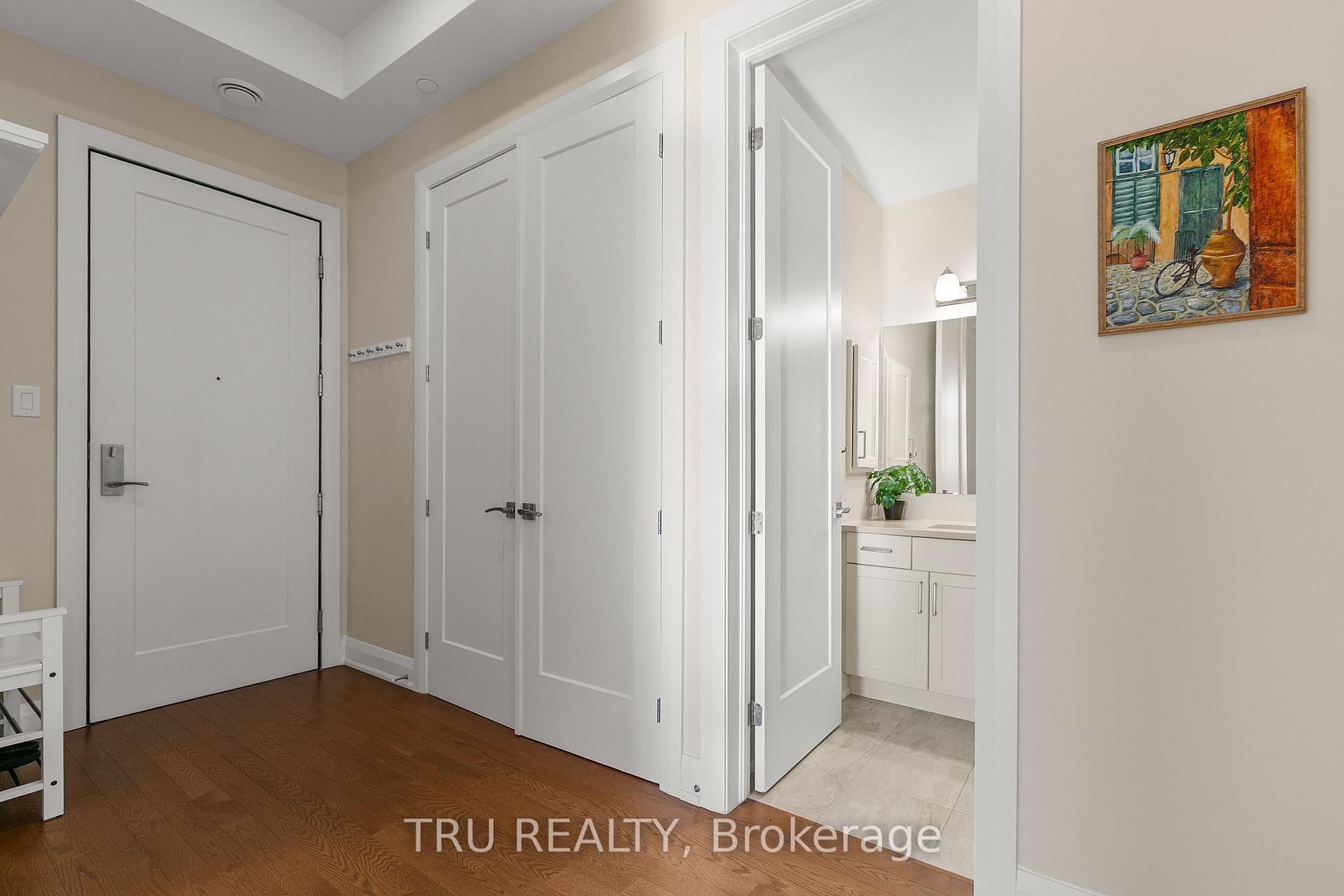 Photo 14 of Unit 201, 120 Cortile Private, Ottawa, Riverside South/Gloucester Glen — HOMEH