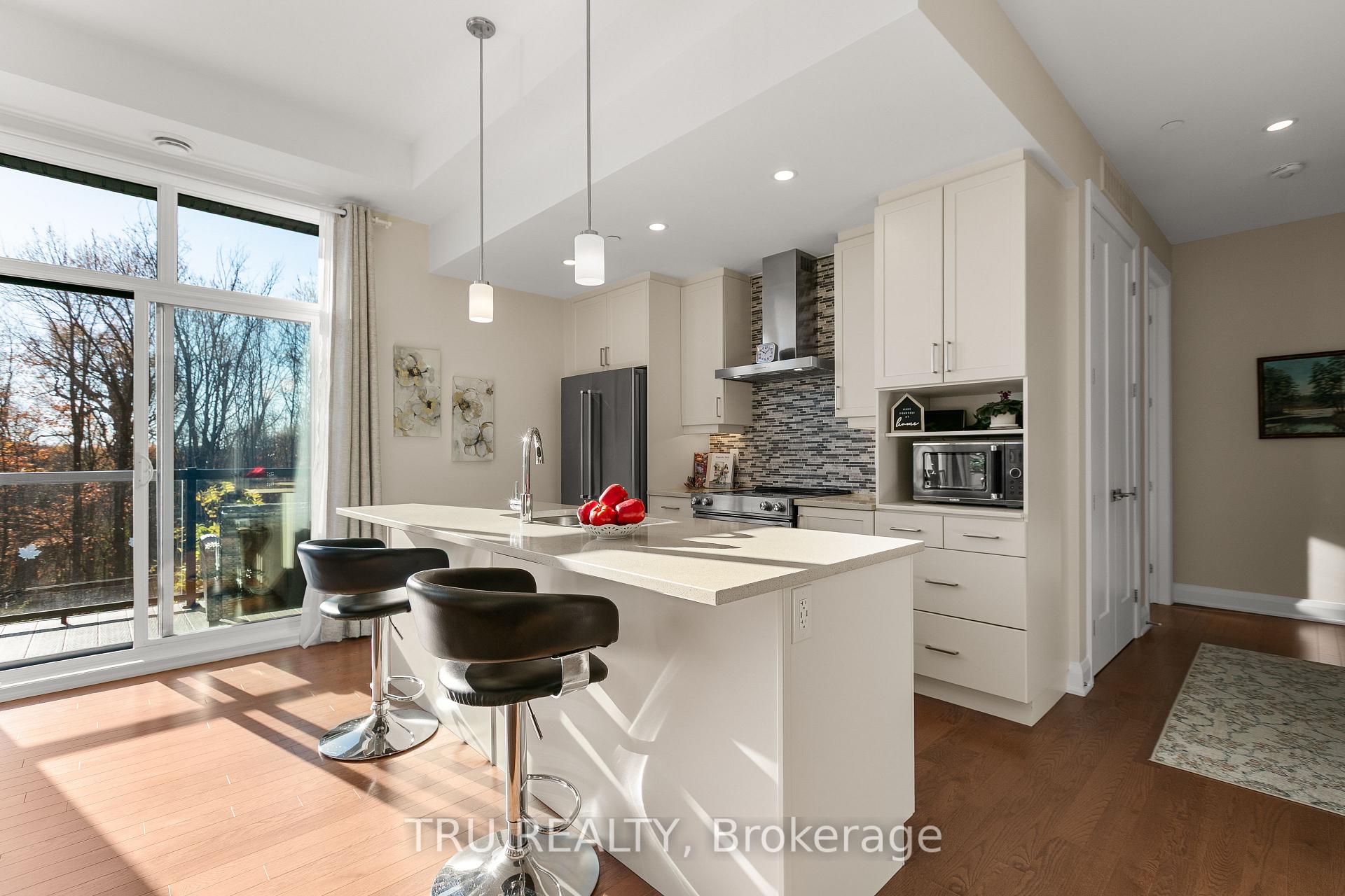 Photo 16 of Unit 201, 120 Cortile Private, Ottawa, Riverside South/Gloucester Glen — HOMEH
