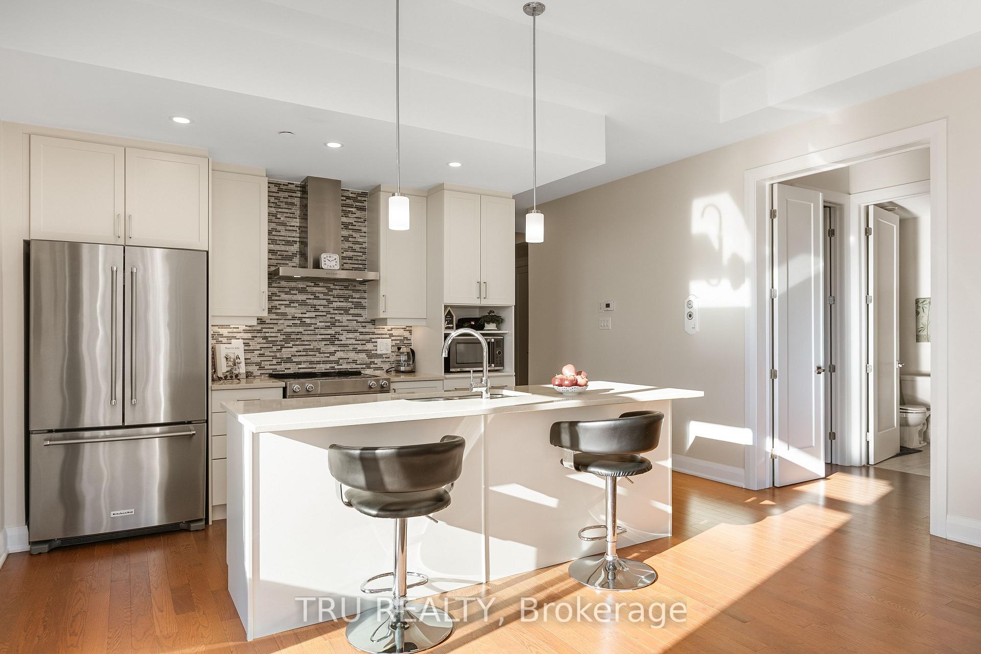Photo 19 of Unit 201, 120 Cortile Private, Ottawa, Riverside South/Gloucester Glen — HOMEH
