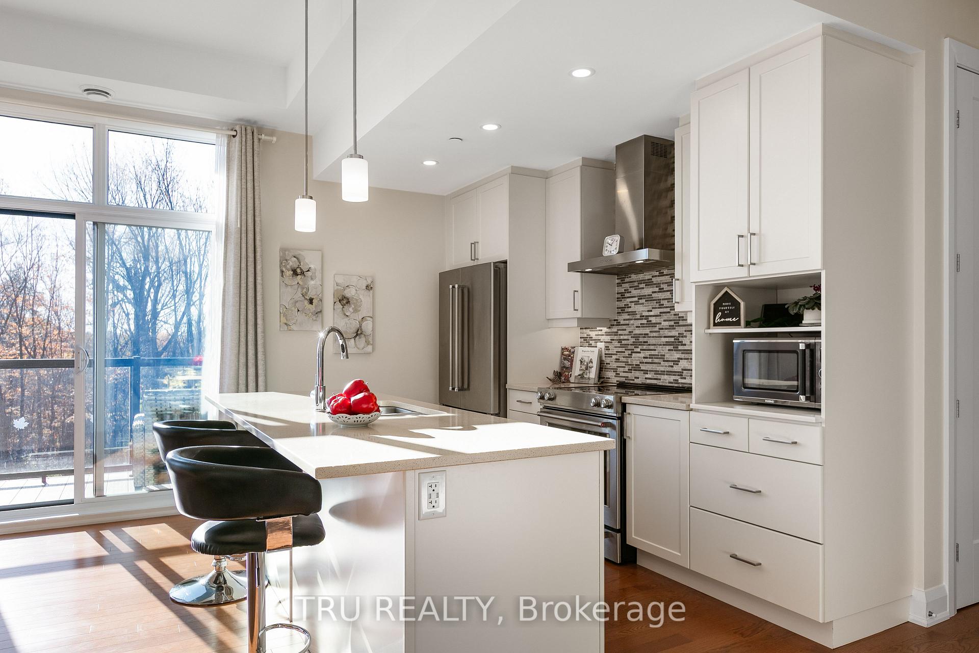 Photo 20 of Unit 201, 120 Cortile Private, Ottawa, Riverside South/Gloucester Glen — HOMEH
