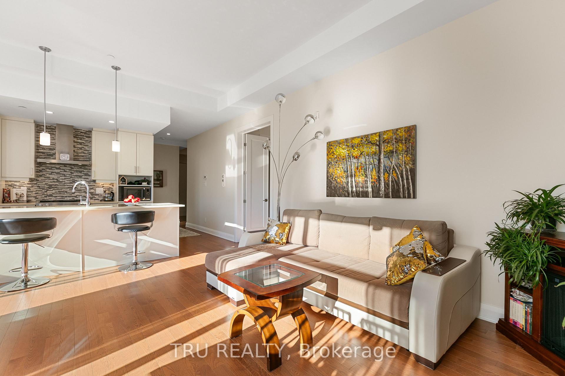 Photo 24 of Unit 201, 120 Cortile Private, Ottawa, Riverside South/Gloucester Glen — HOMEH